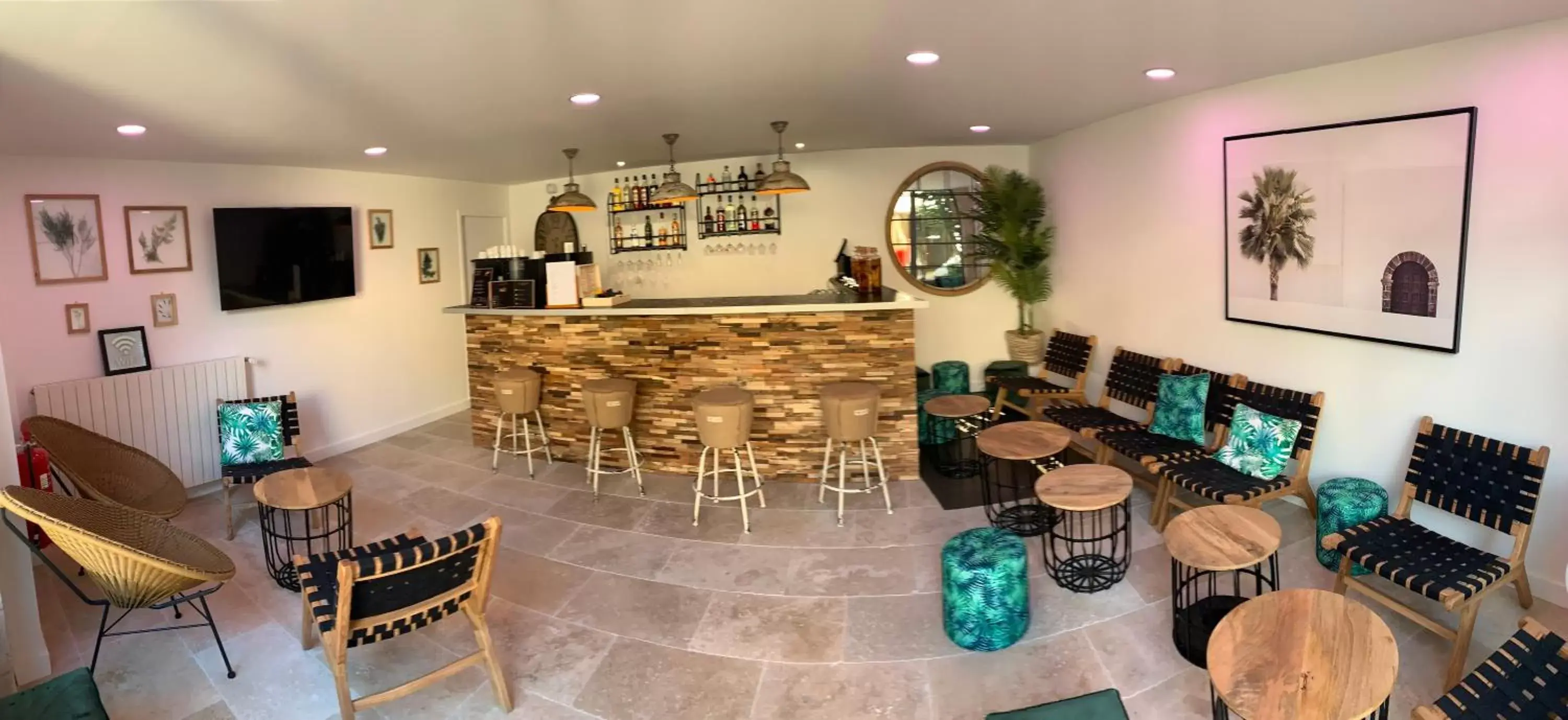 Lounge/Bar in Hôtel O’Banel