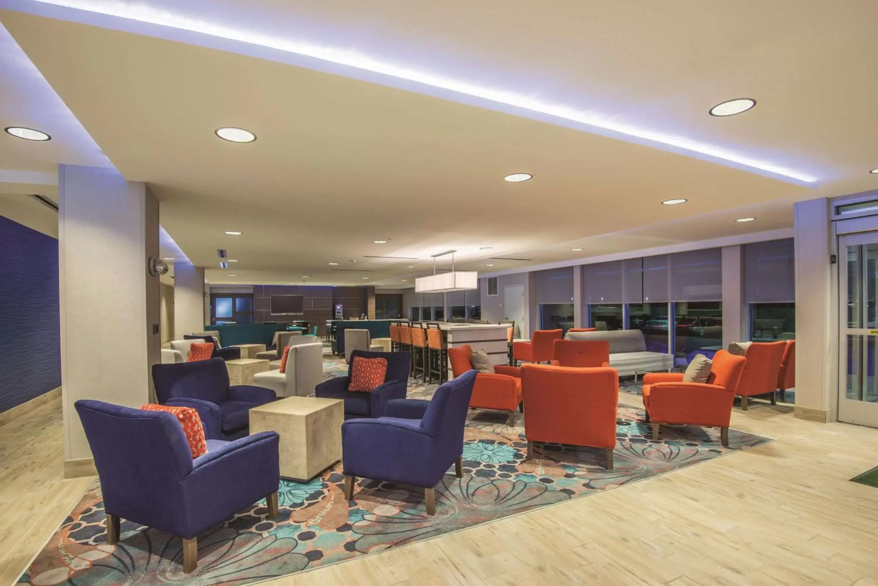 Lobby or reception in La Quinta by Wyndham Kingman Lobby or reception in La Quinta by Wyndham Kingman