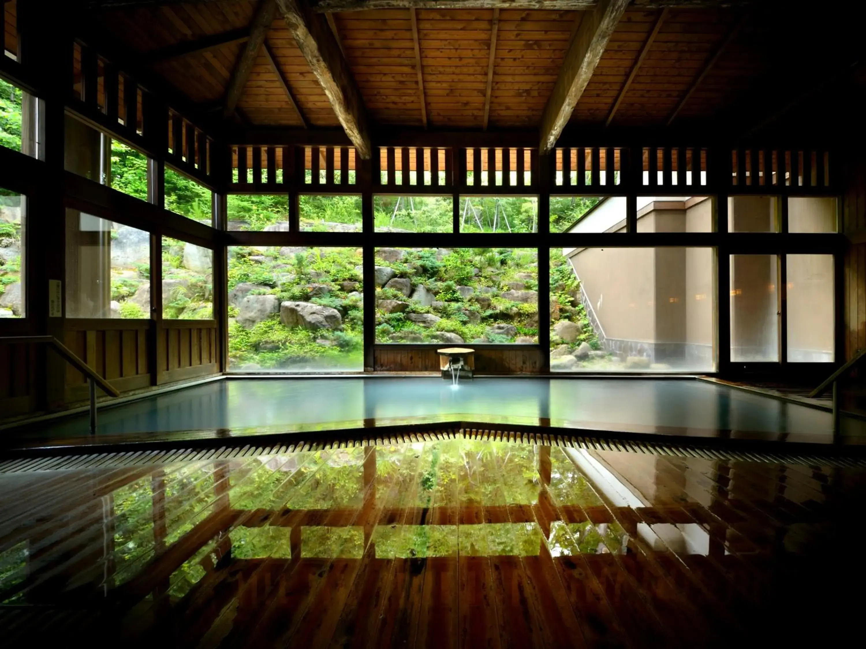 Hot Spring Bath, Swimming Pool in Zao Kokusai Hotel