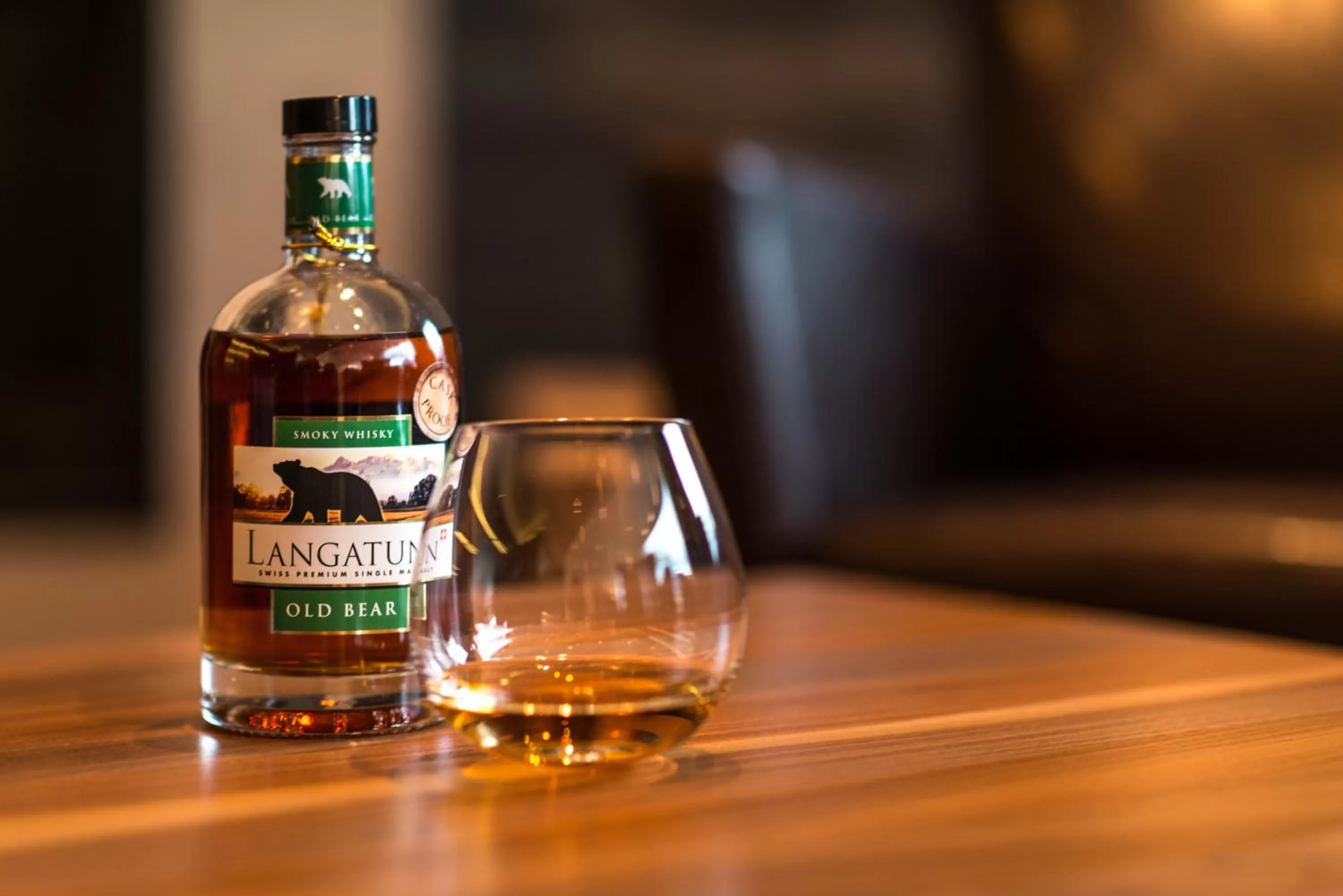 Lounge or bar in Hotel Nidwaldnerhof direkt am See