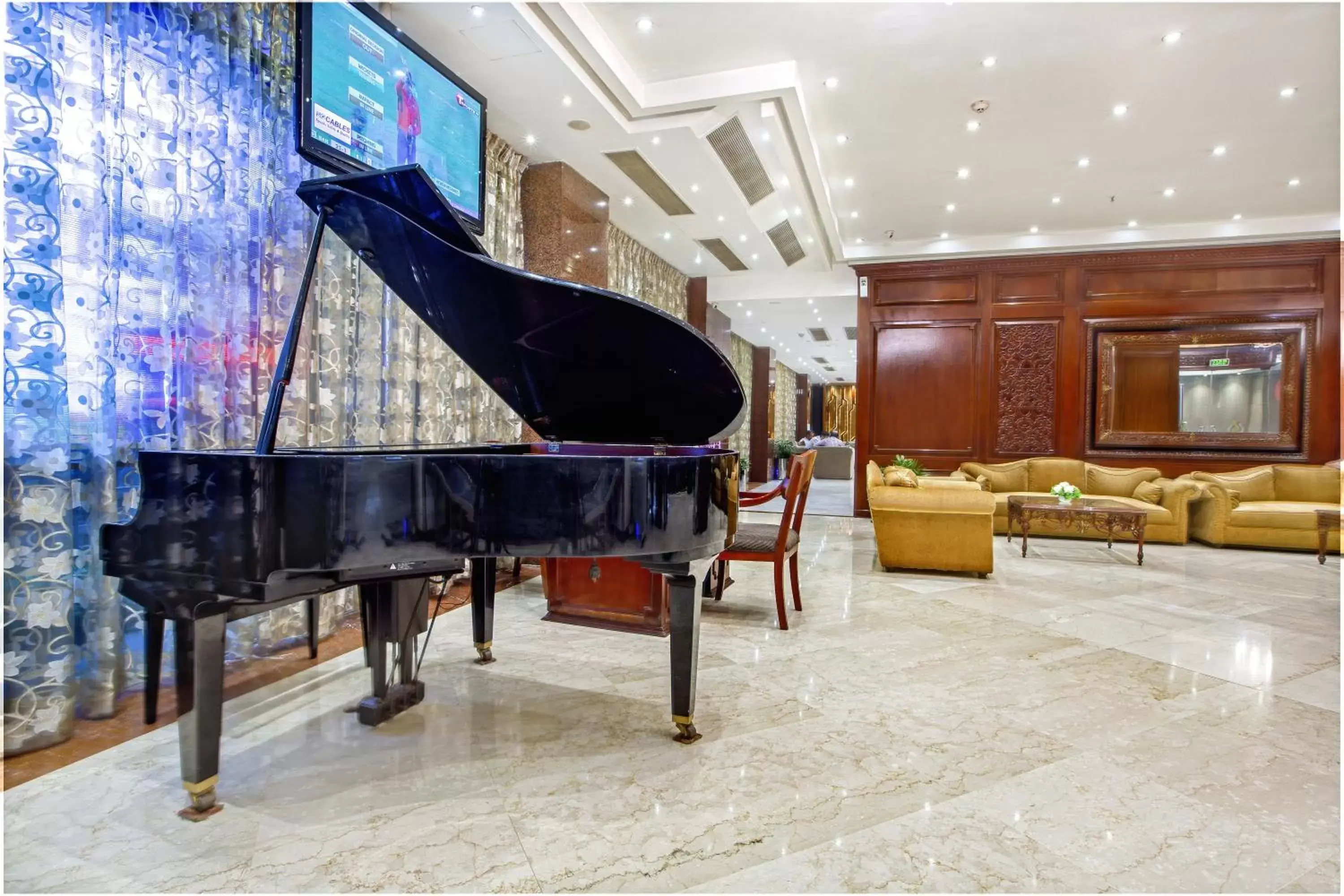 Seating area in Hotel Sarina