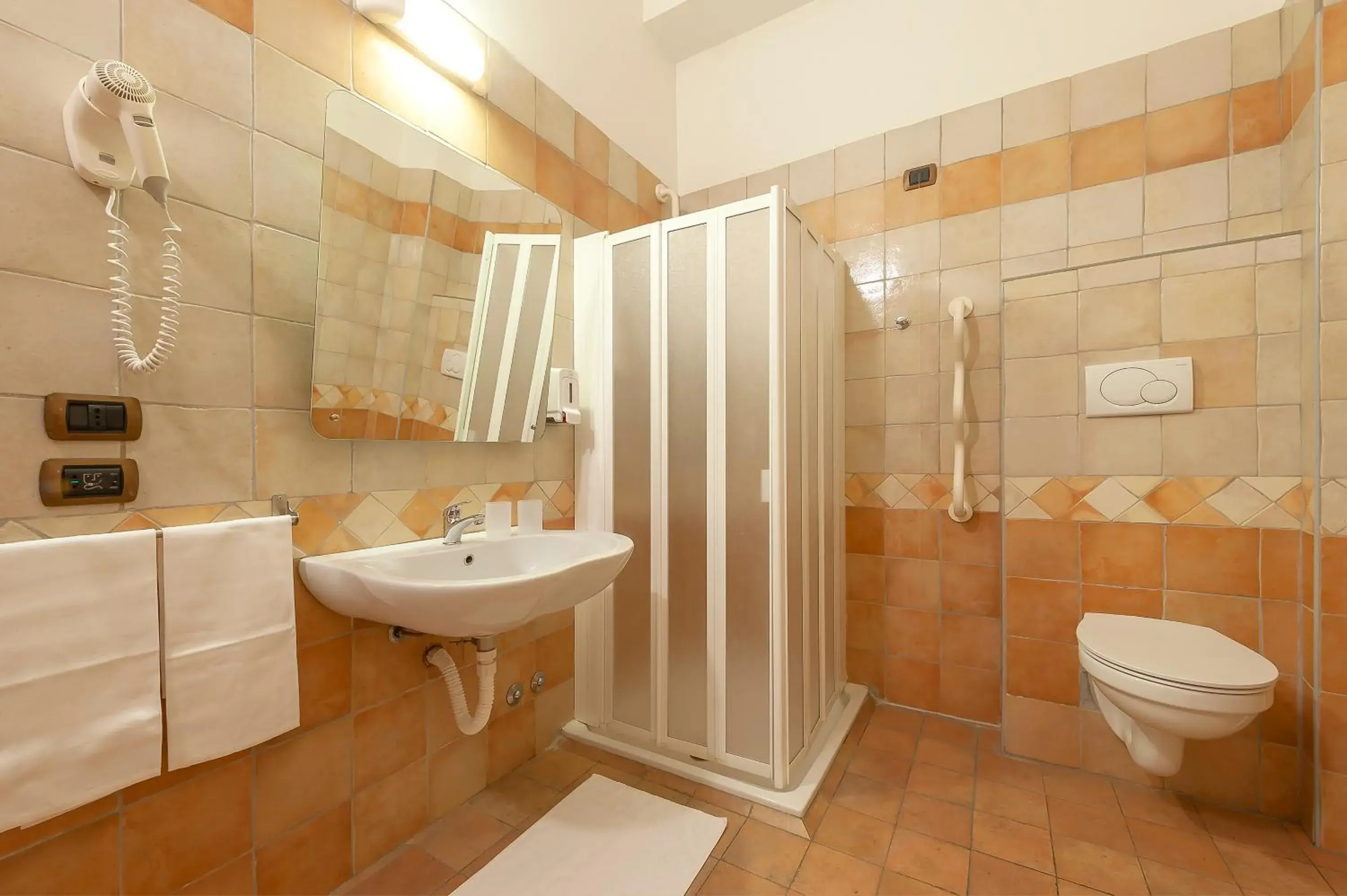 Bathroom in Hotel Sole