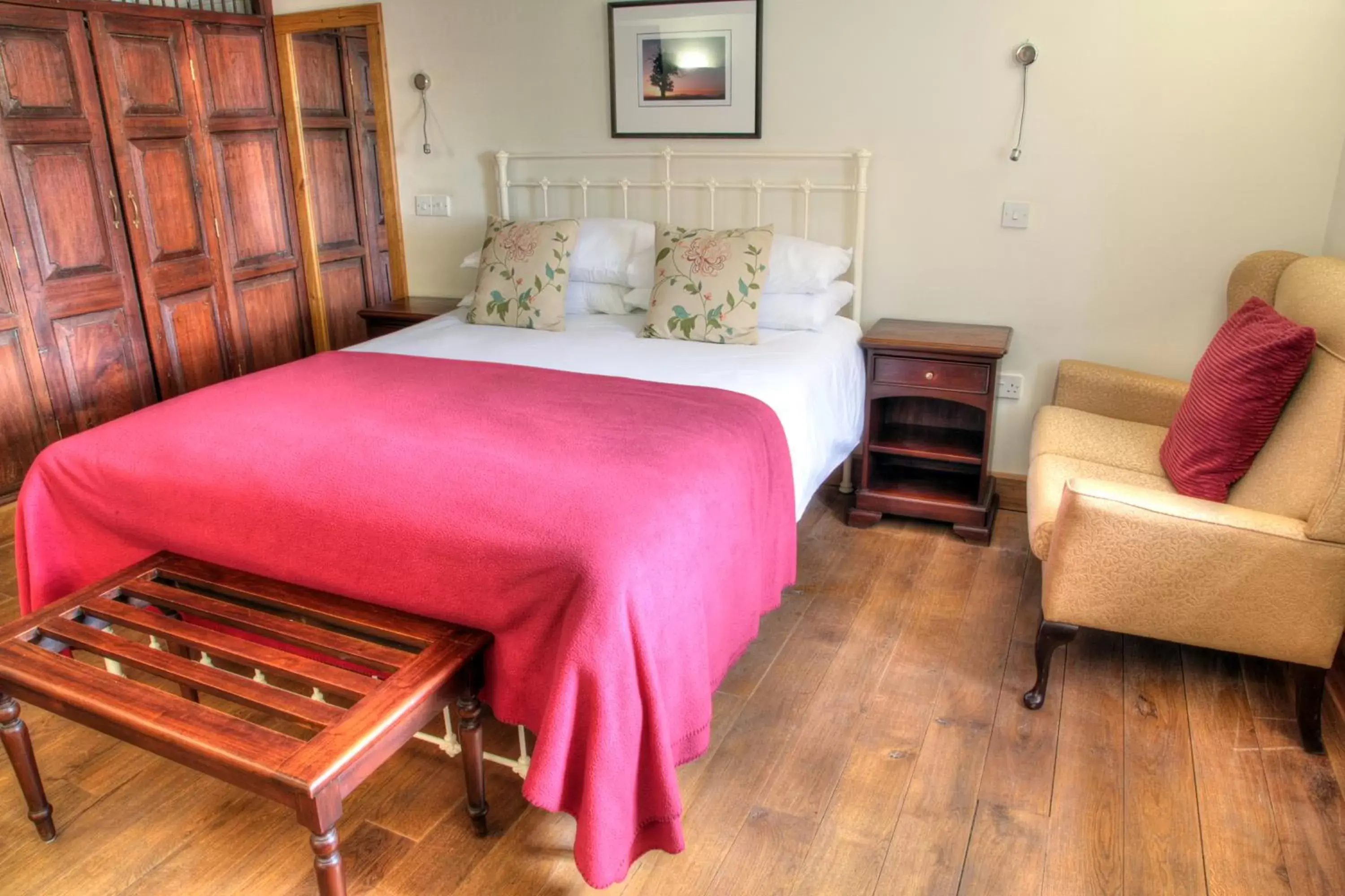 Bed in The Kilcot Inn