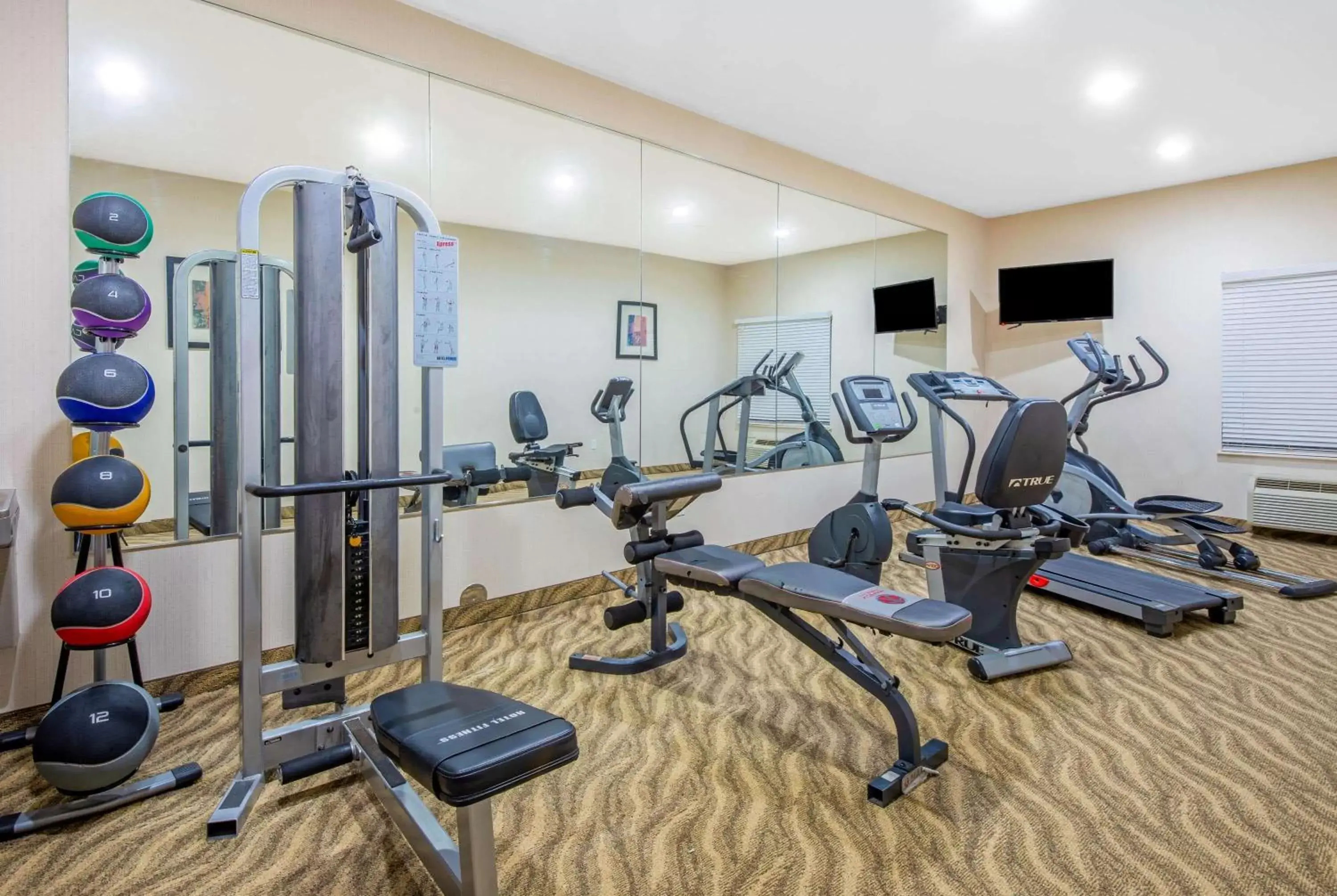 Fitness centre/facilities, Fitness Center/Facilities in La Quinta by Wyndham Glen Rose