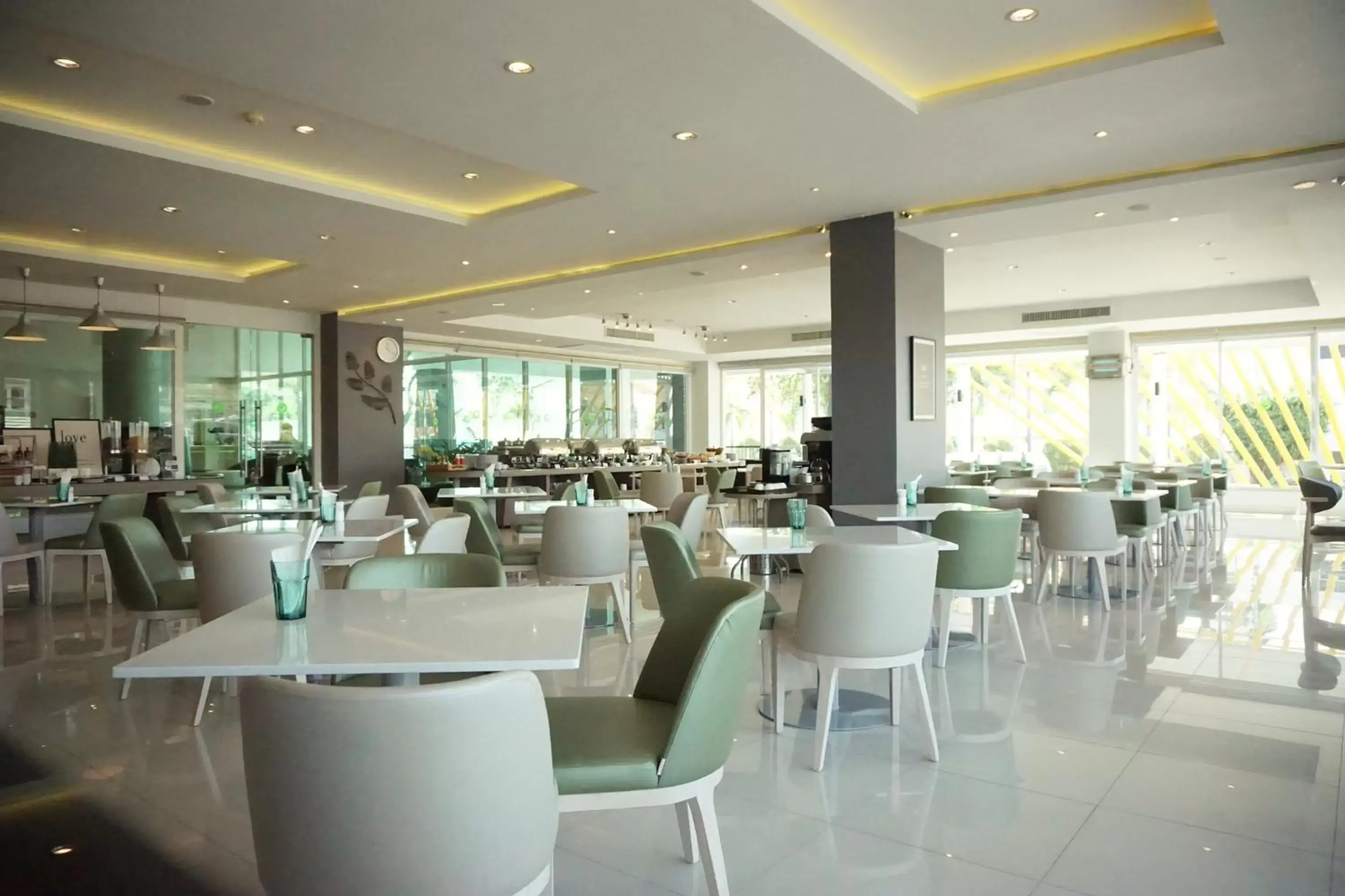 Restaurant/Places to Eat in Tamarind Garden Hotel - SHA Plus Certified