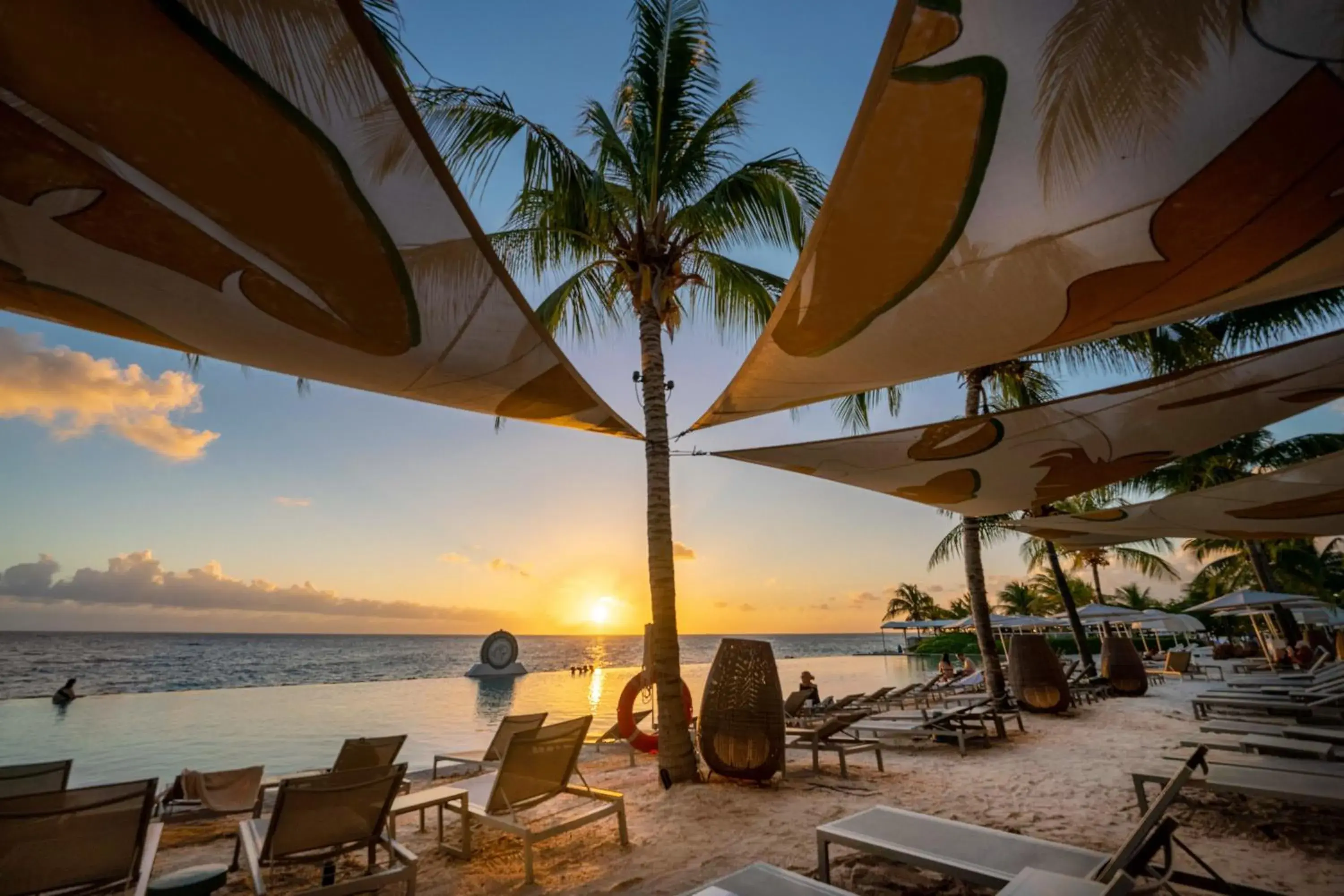 Beach in Papagayo Beach Resort