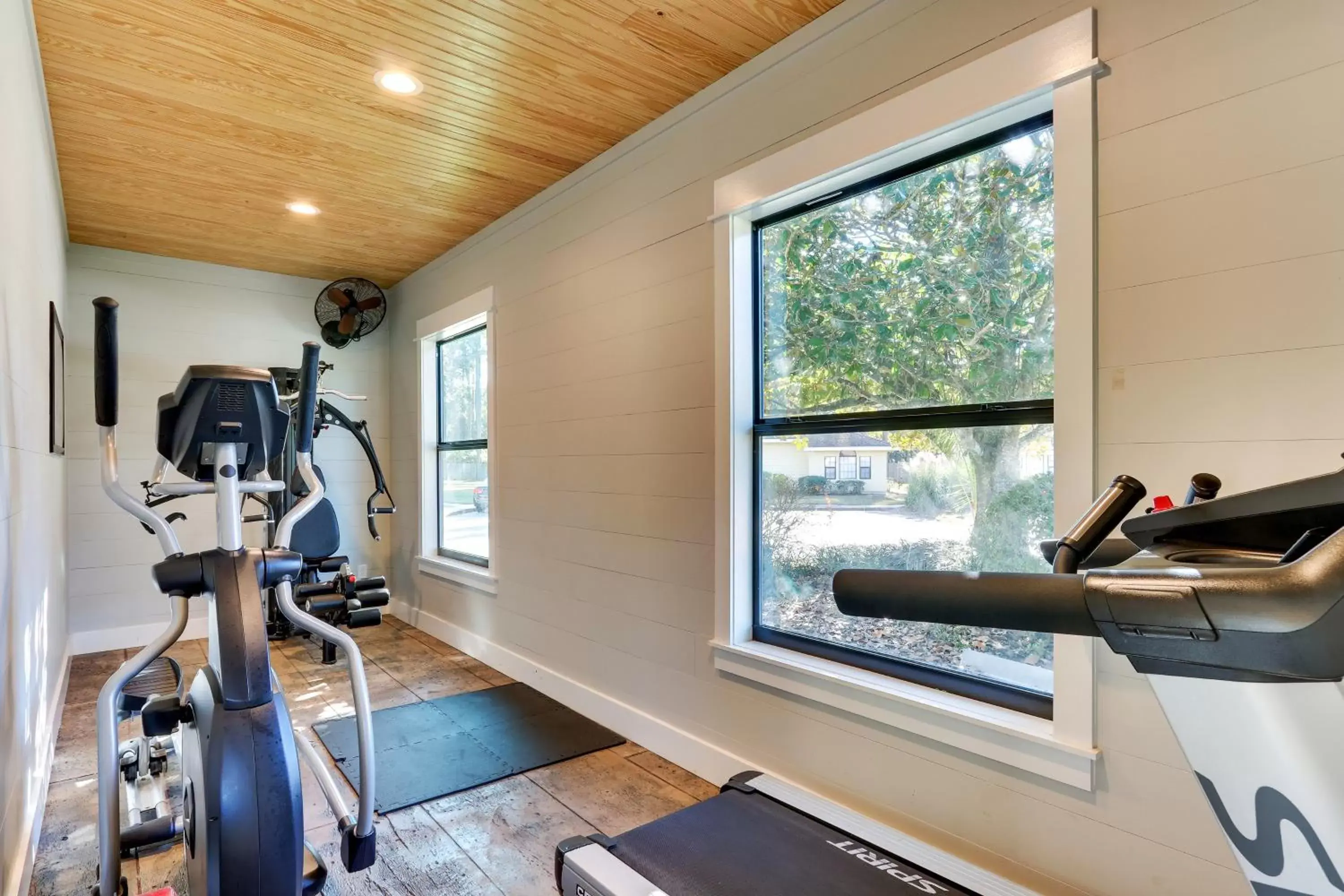 Fitness Center/Facilities in Mariners Suites - Kingsland