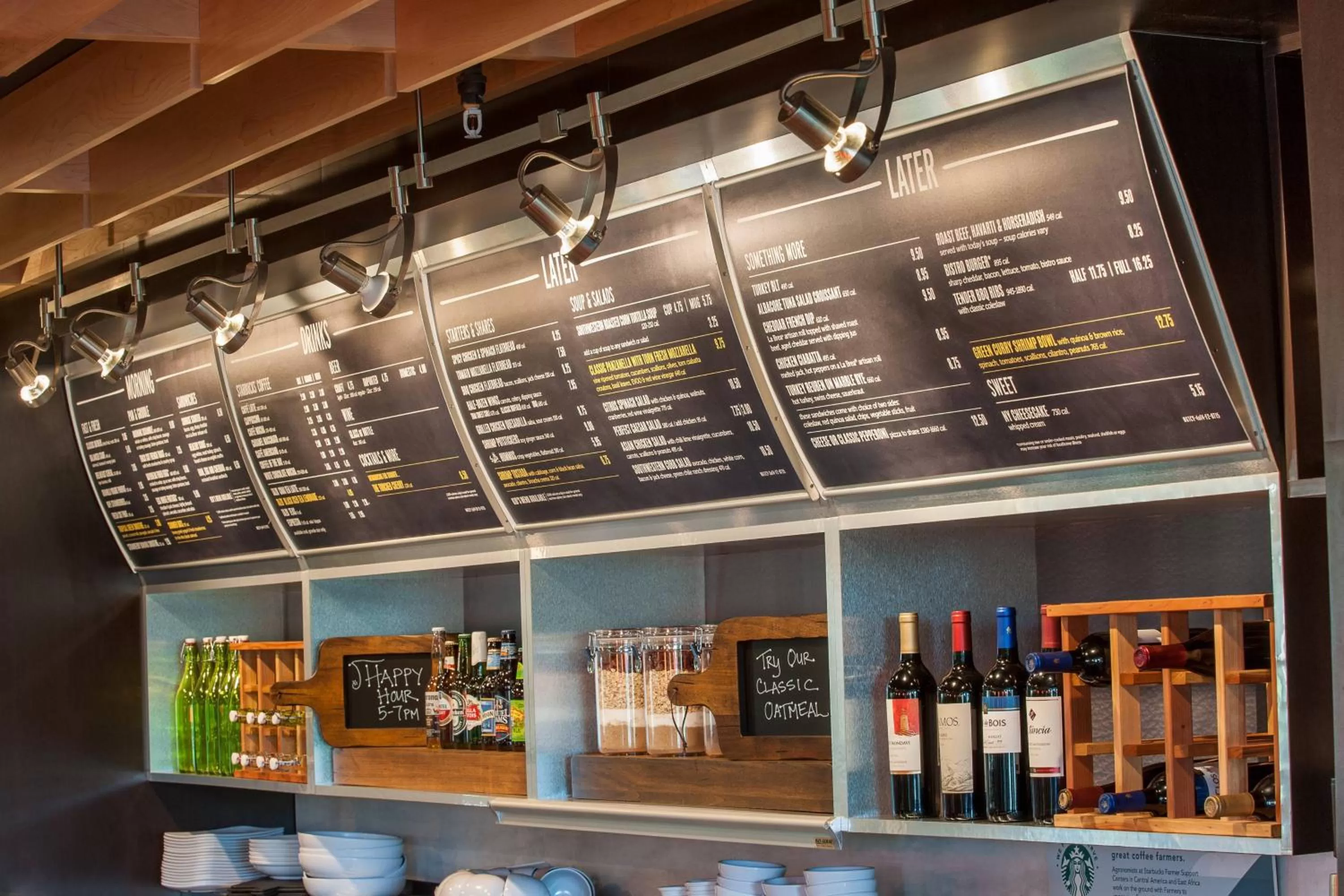 Restaurant/places to eat in Courtyard Mankato Hotel & Event Center