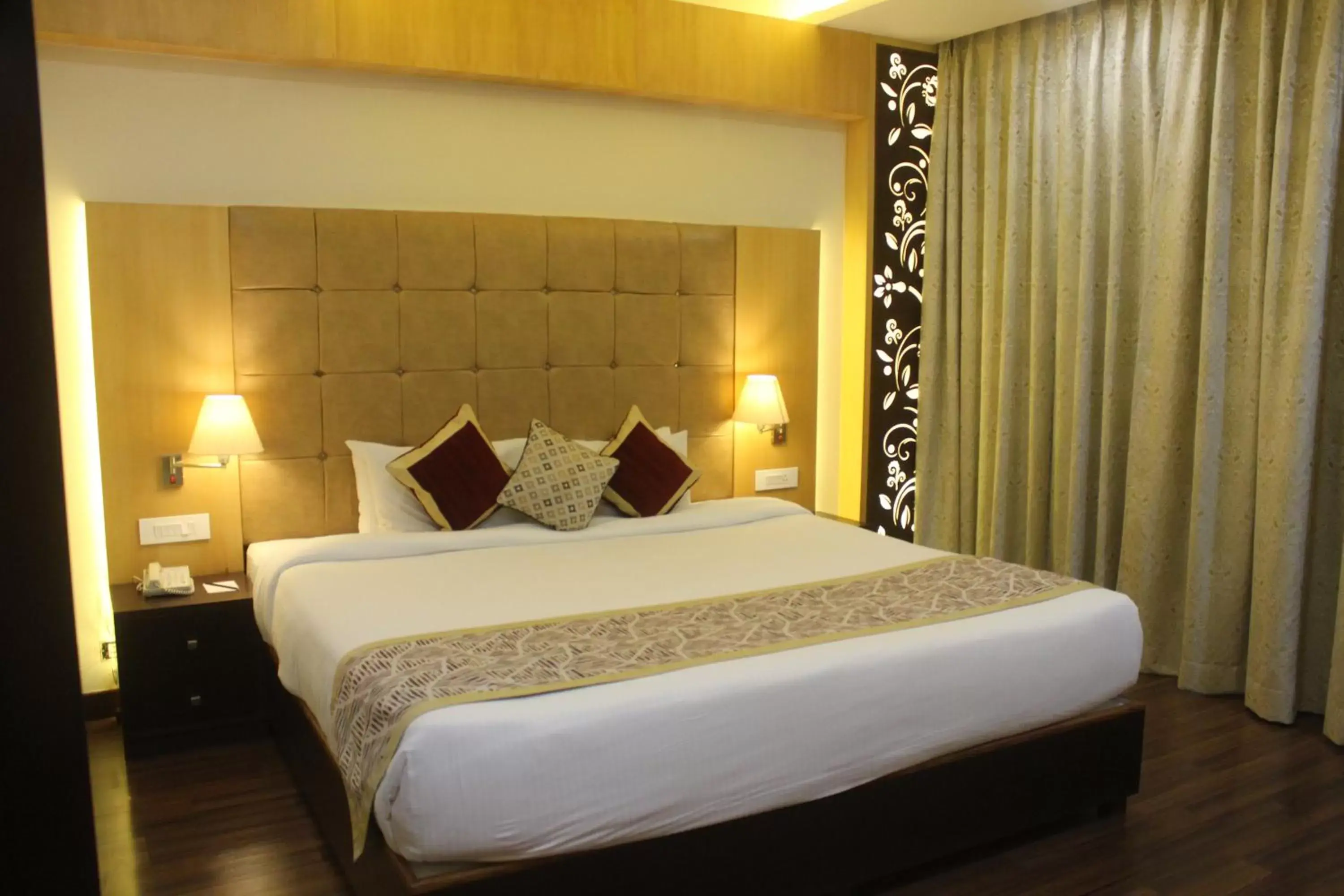 Bedroom, Bed in Ramada by Wyndham Varanasi Katesar