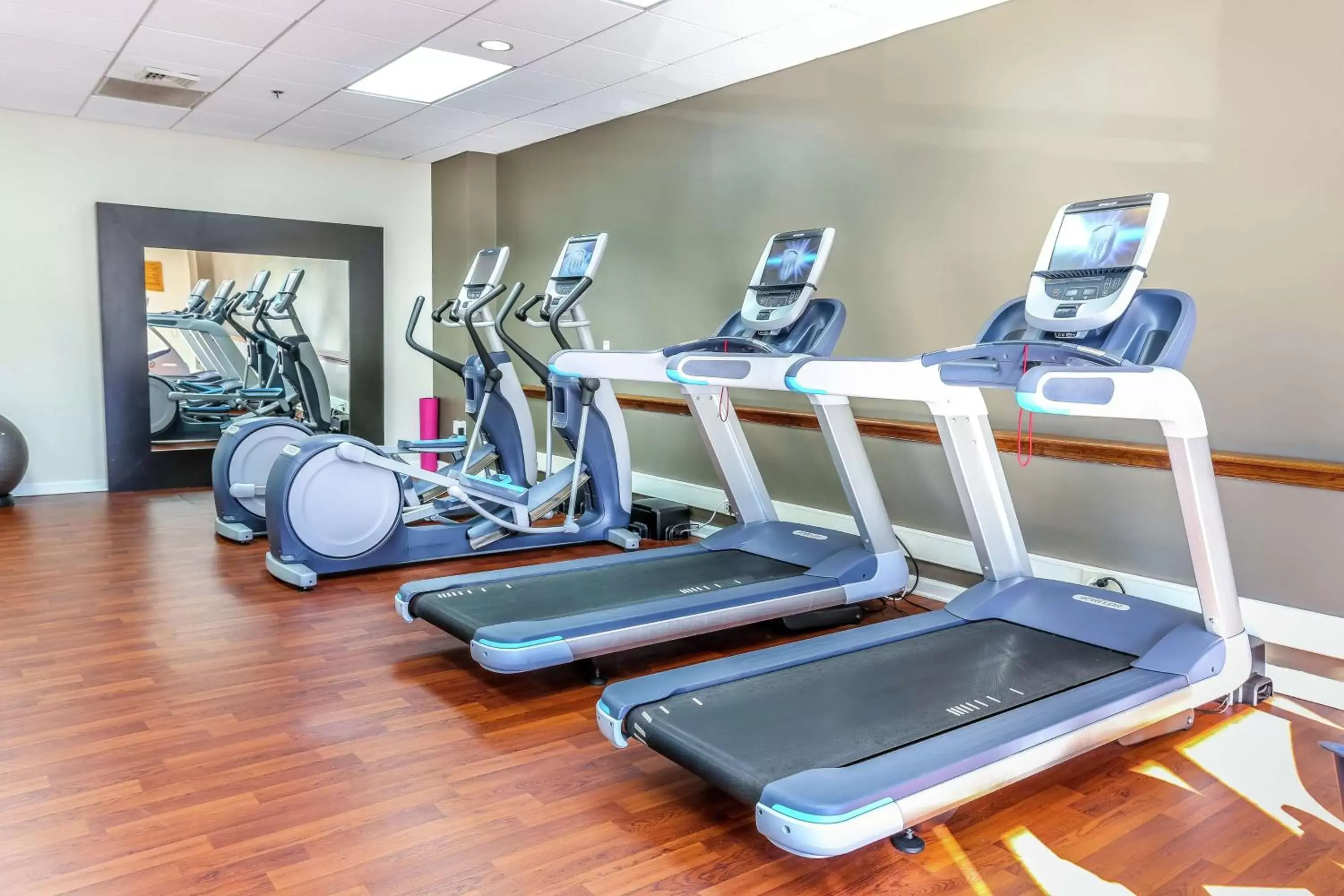 Fitness centre/facilities, Fitness Center/Facilities in DoubleTree by Hilton Virginia Beach