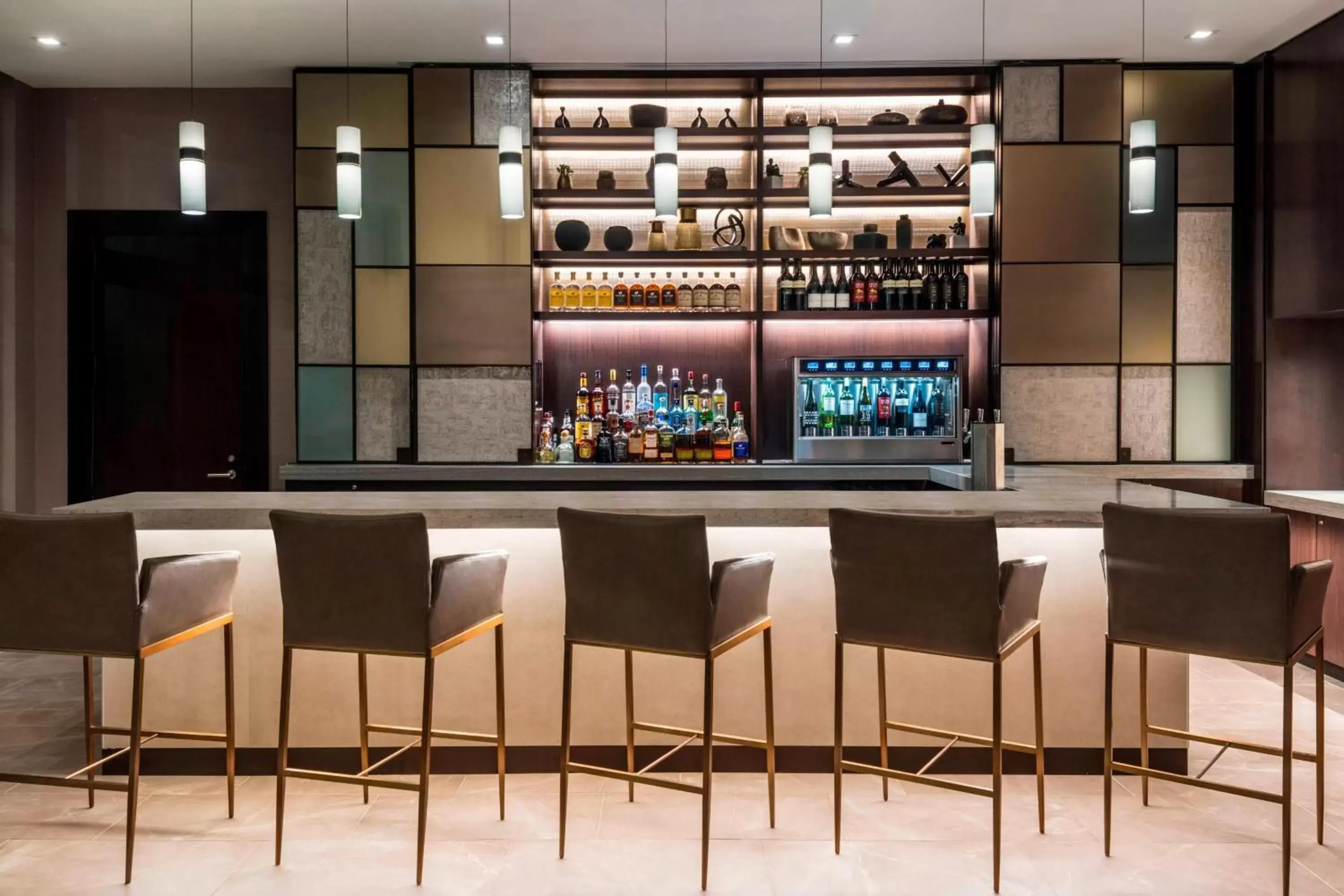 Lounge or bar, Lounge/Bar in AC Hotel by Marriott Boston Downtown