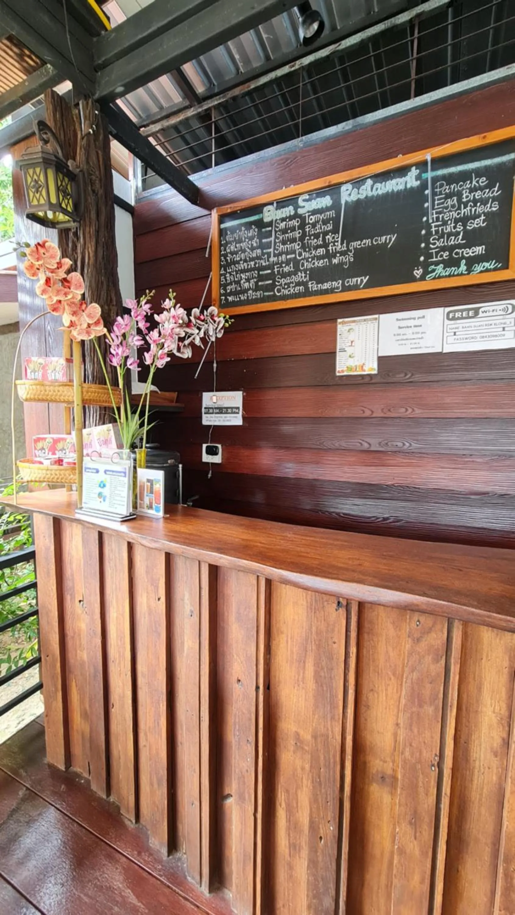 Baan Suan Rim Klong Resort