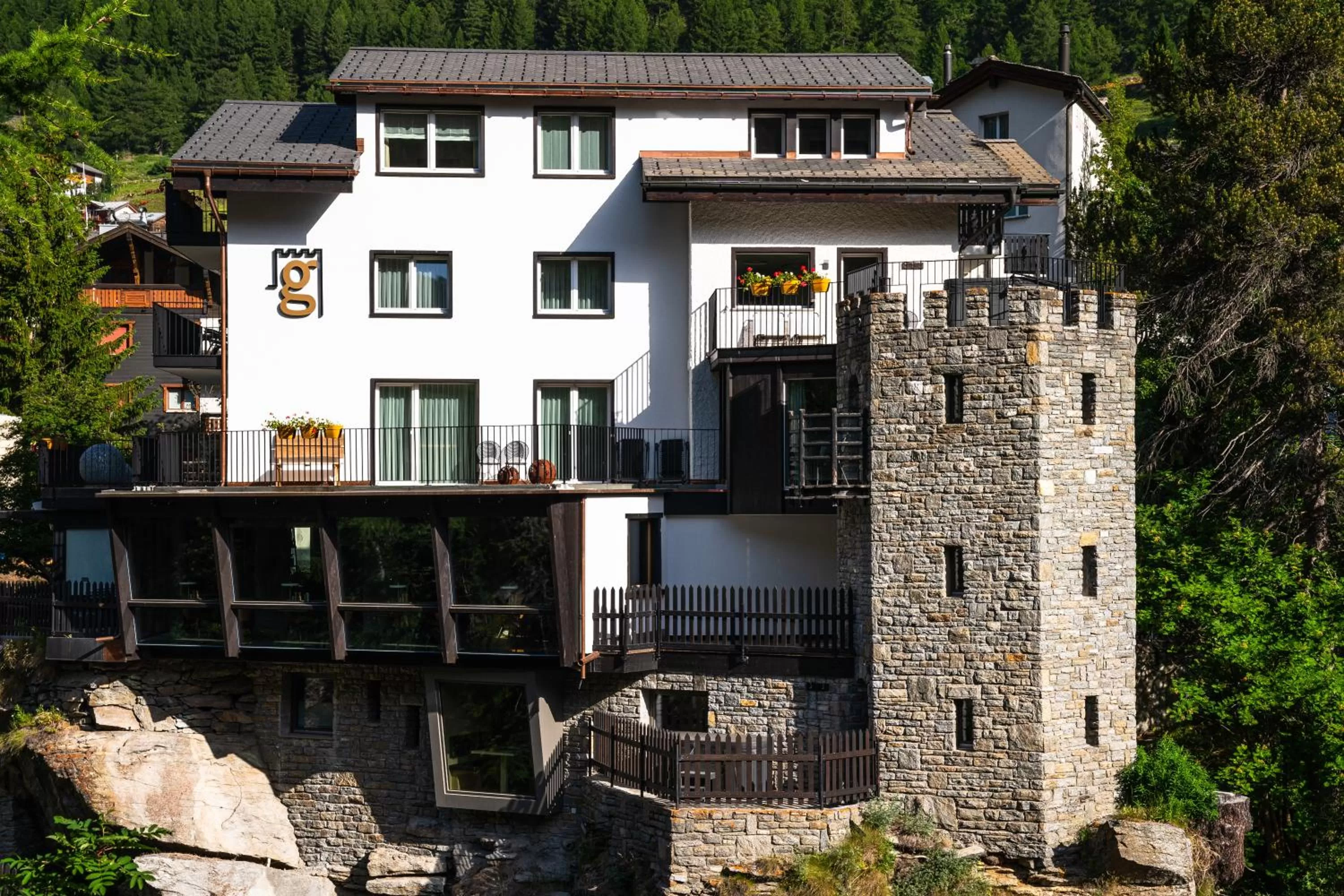 Property building in Boutique Hotel La Gorge