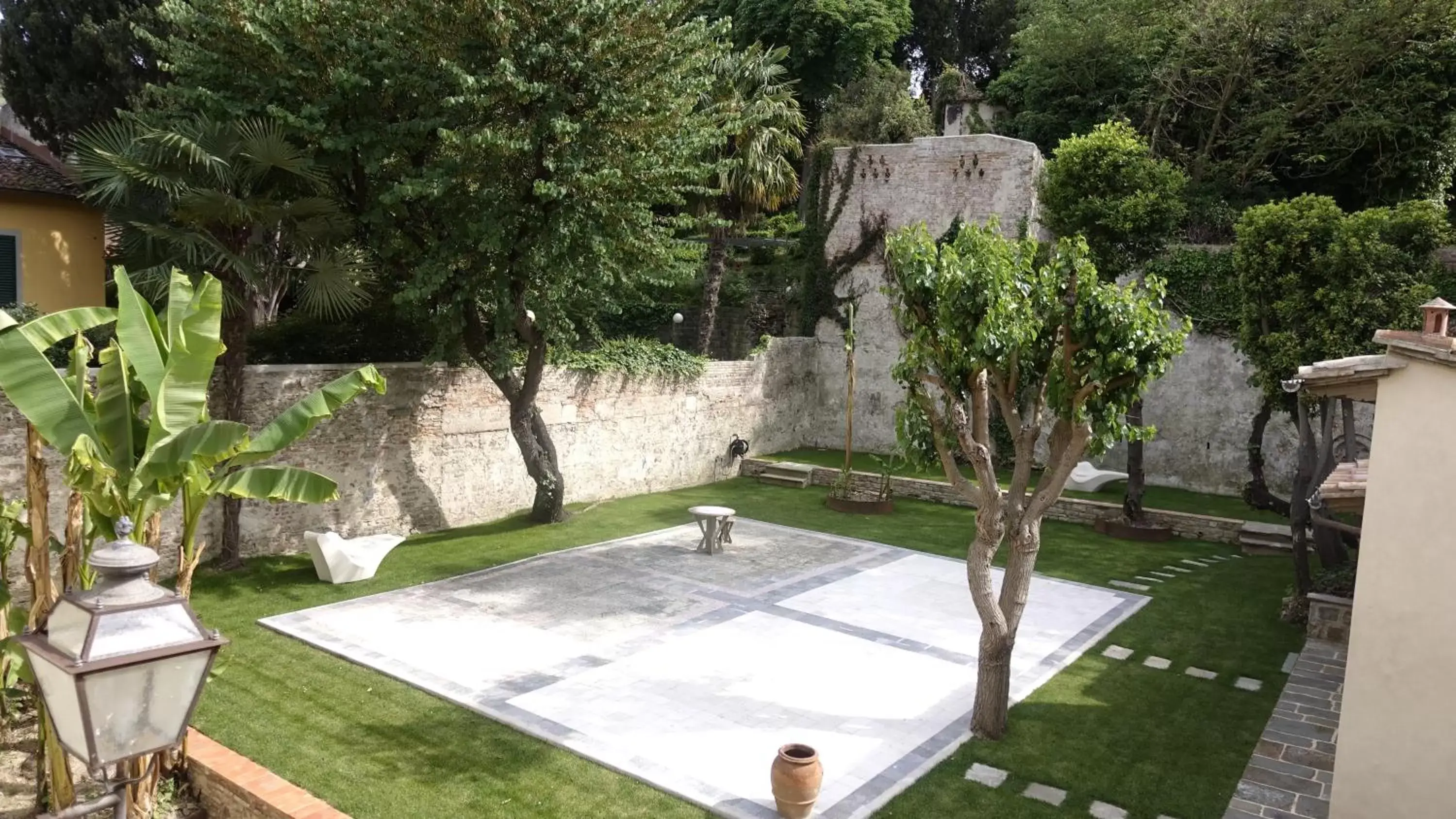 Garden in Palazzo San Niccolò