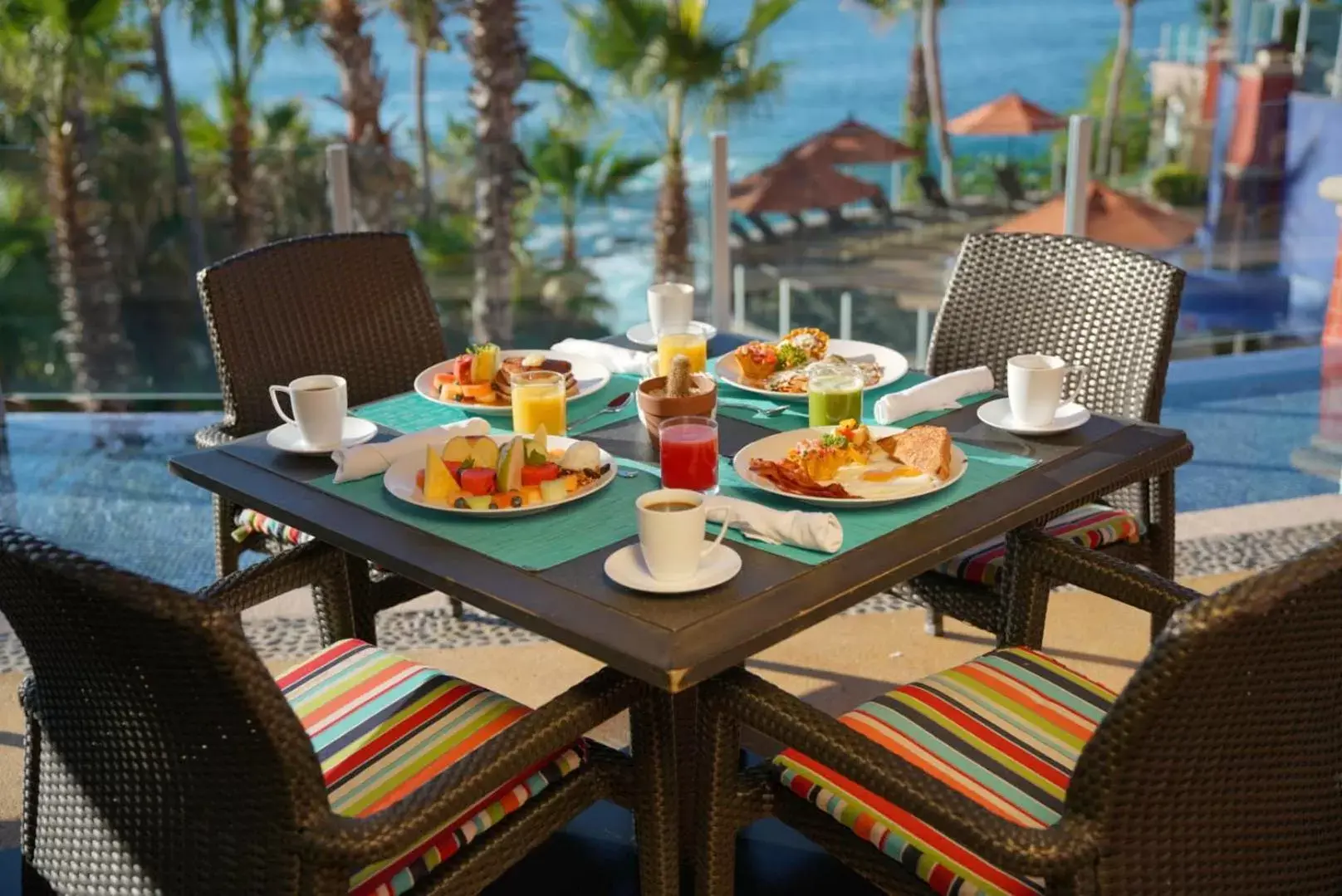 Food and drinks in Hyatt Vacation Club at Sirena del Mar
