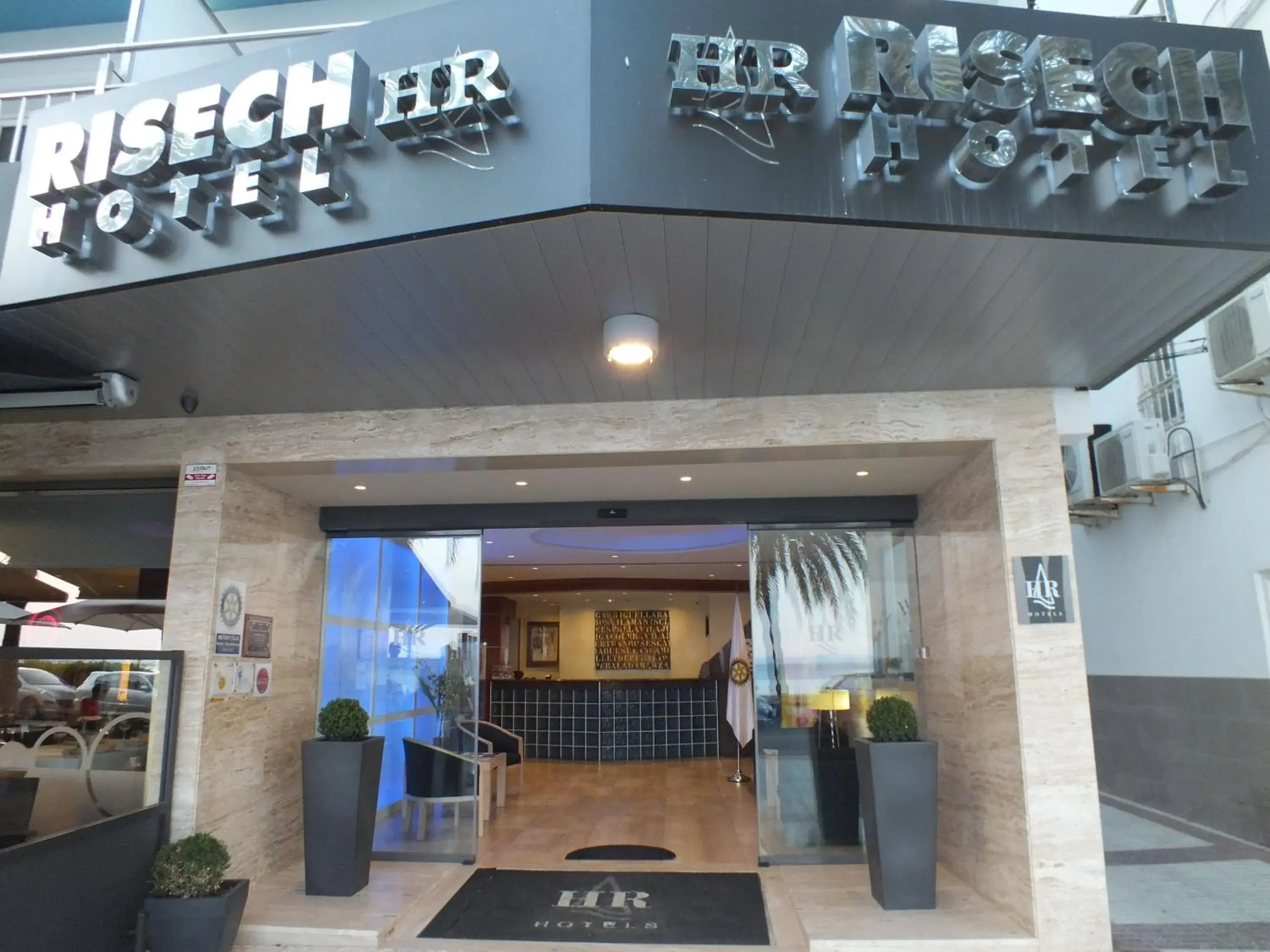 Lobby or reception in Hotel Risech
