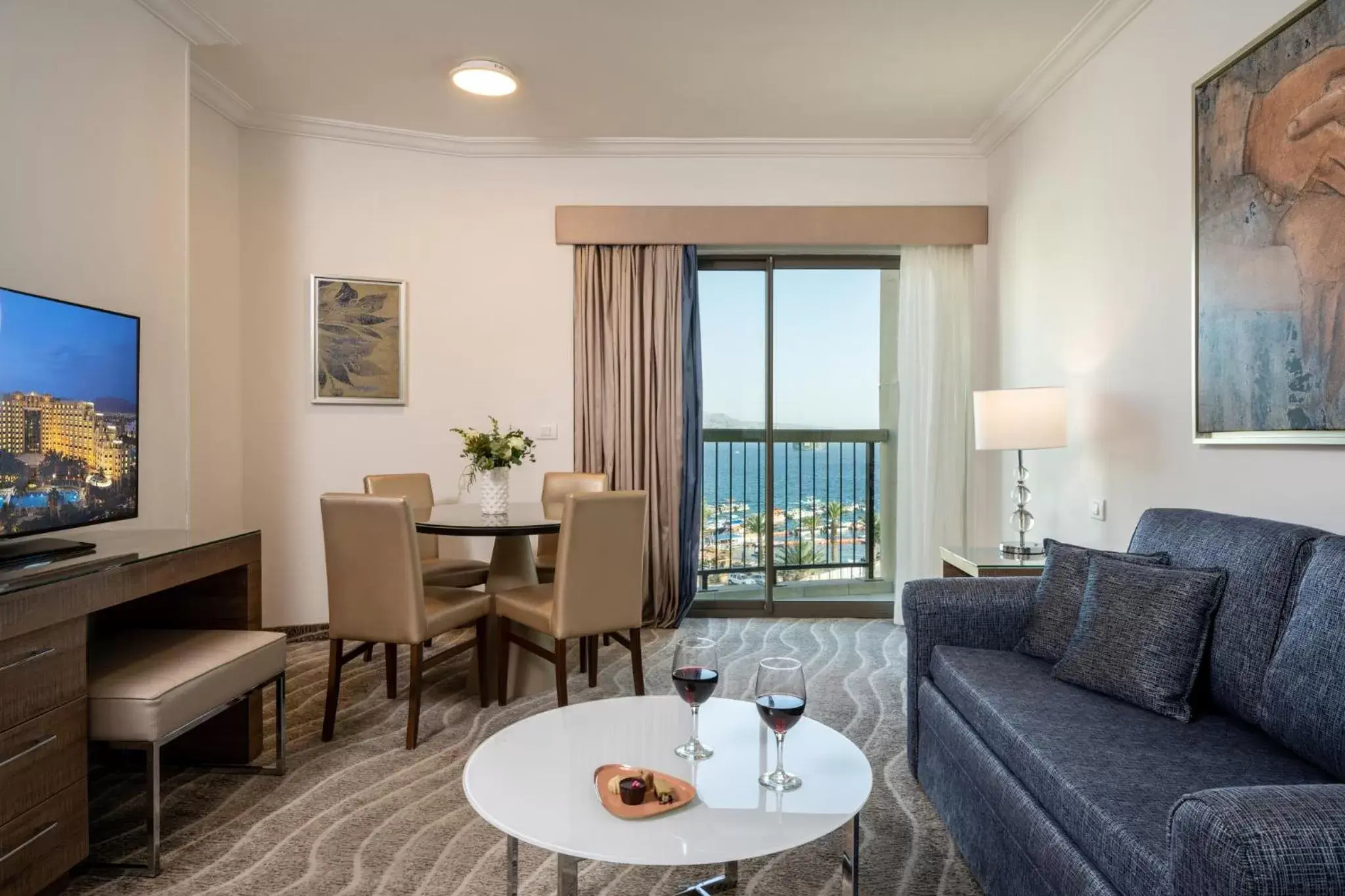 Balcony/Terrace, Seating Area in Queen of Sheba Eilat