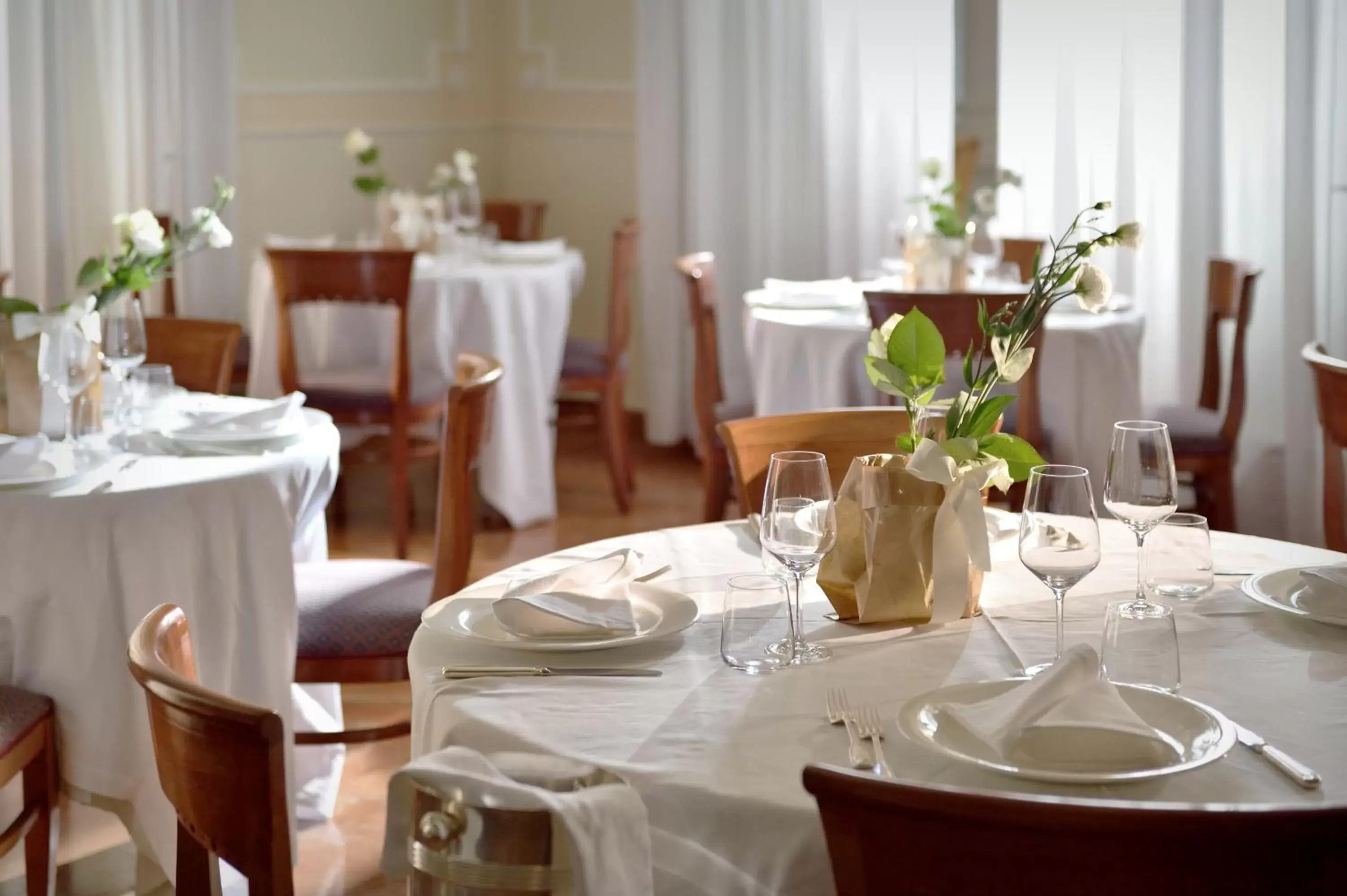Restaurant/Places to Eat in Terme Preistoriche Resort & Spa