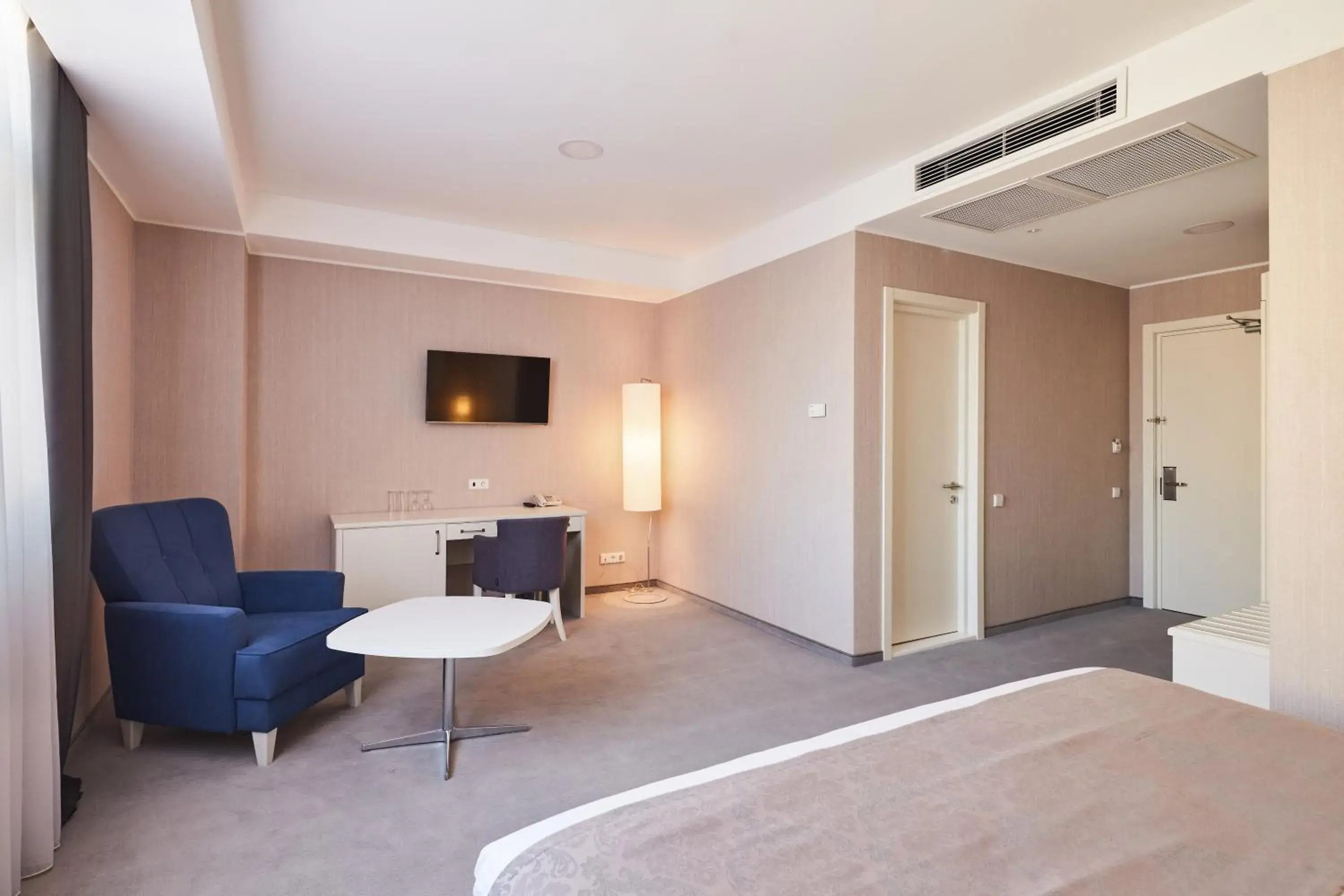 Bedroom, Seating Area in Gallery Palace