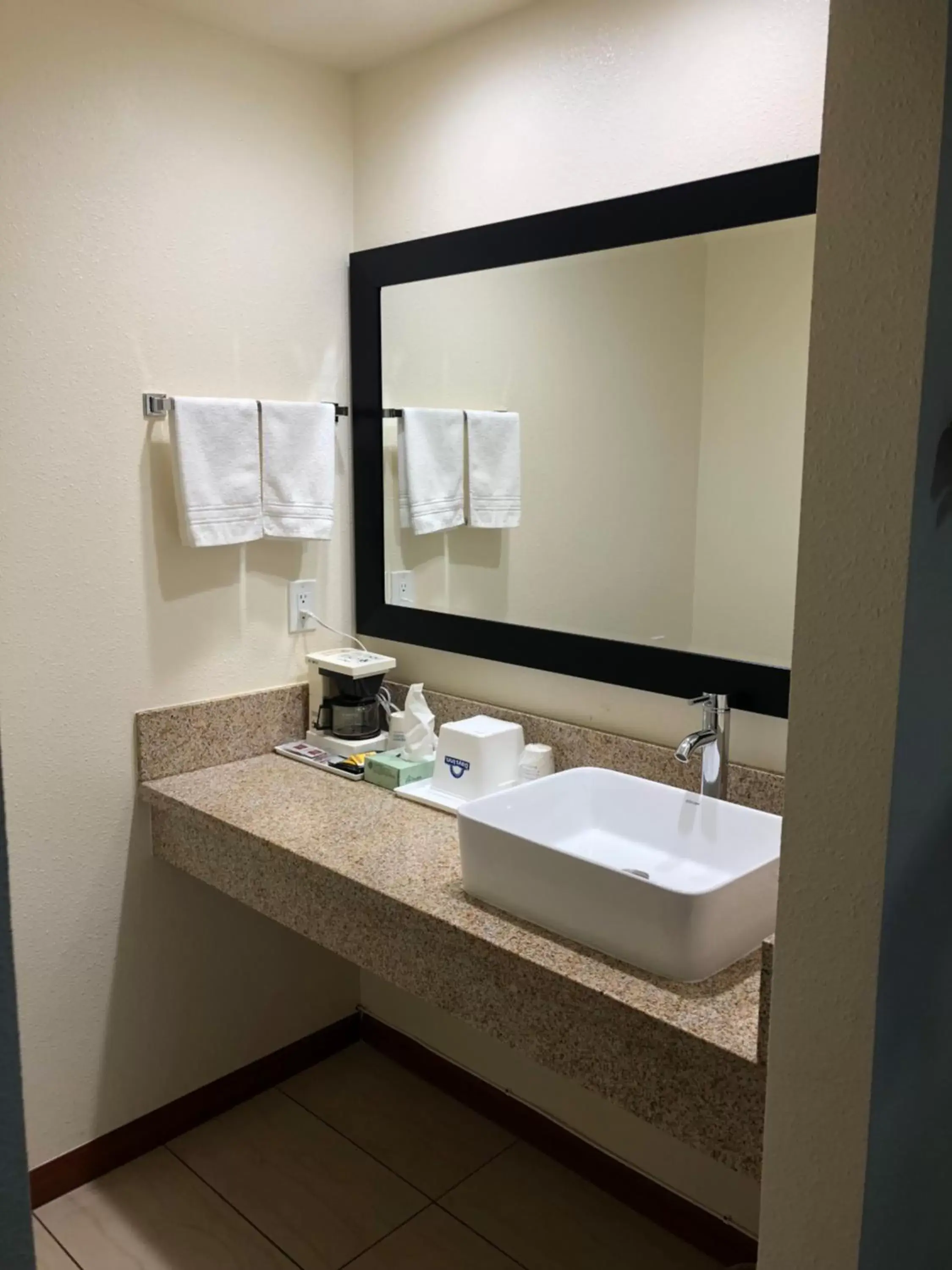 Bathroom in Days Inn by Wyndham Oroville