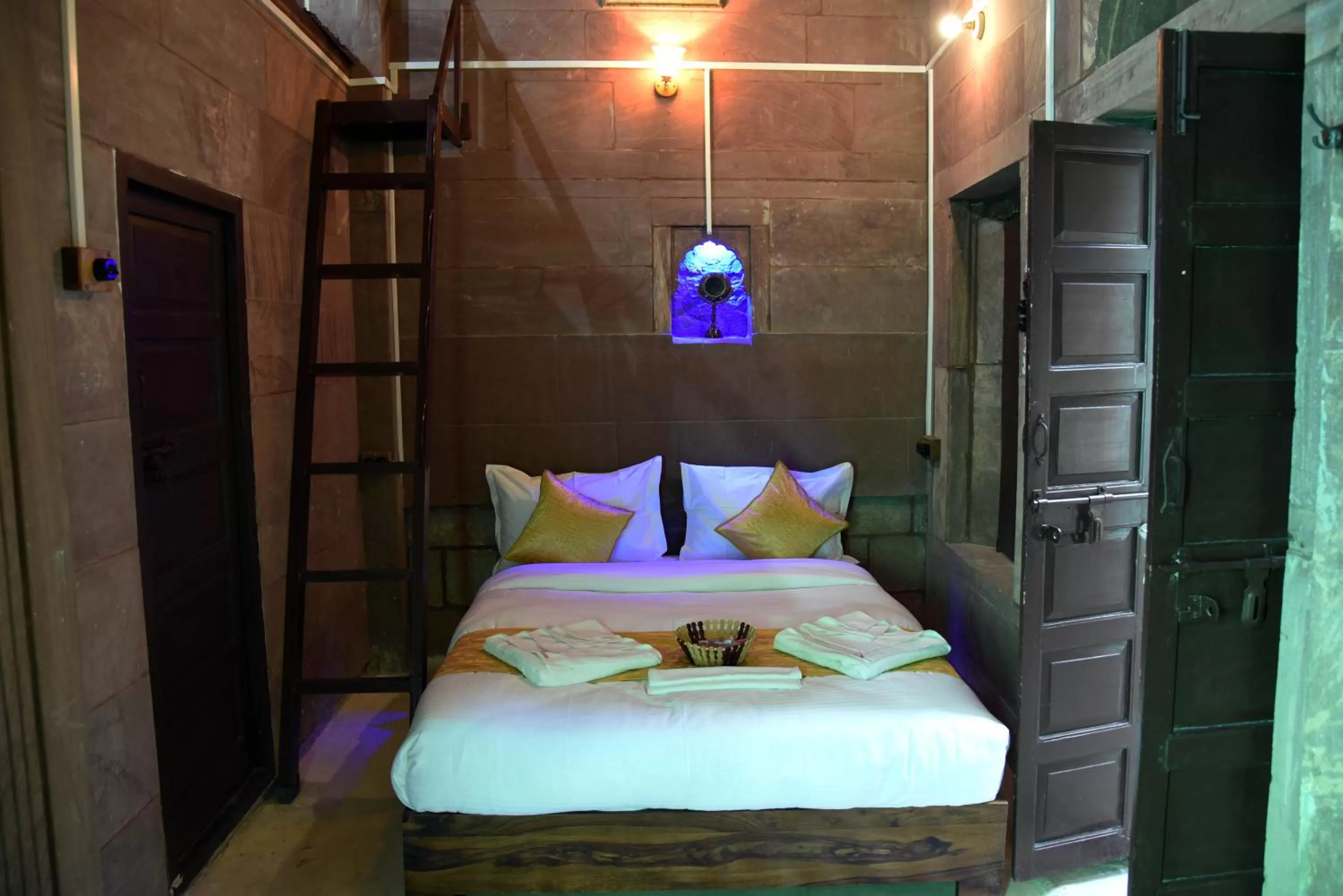 Bed in The Thikana Heritage