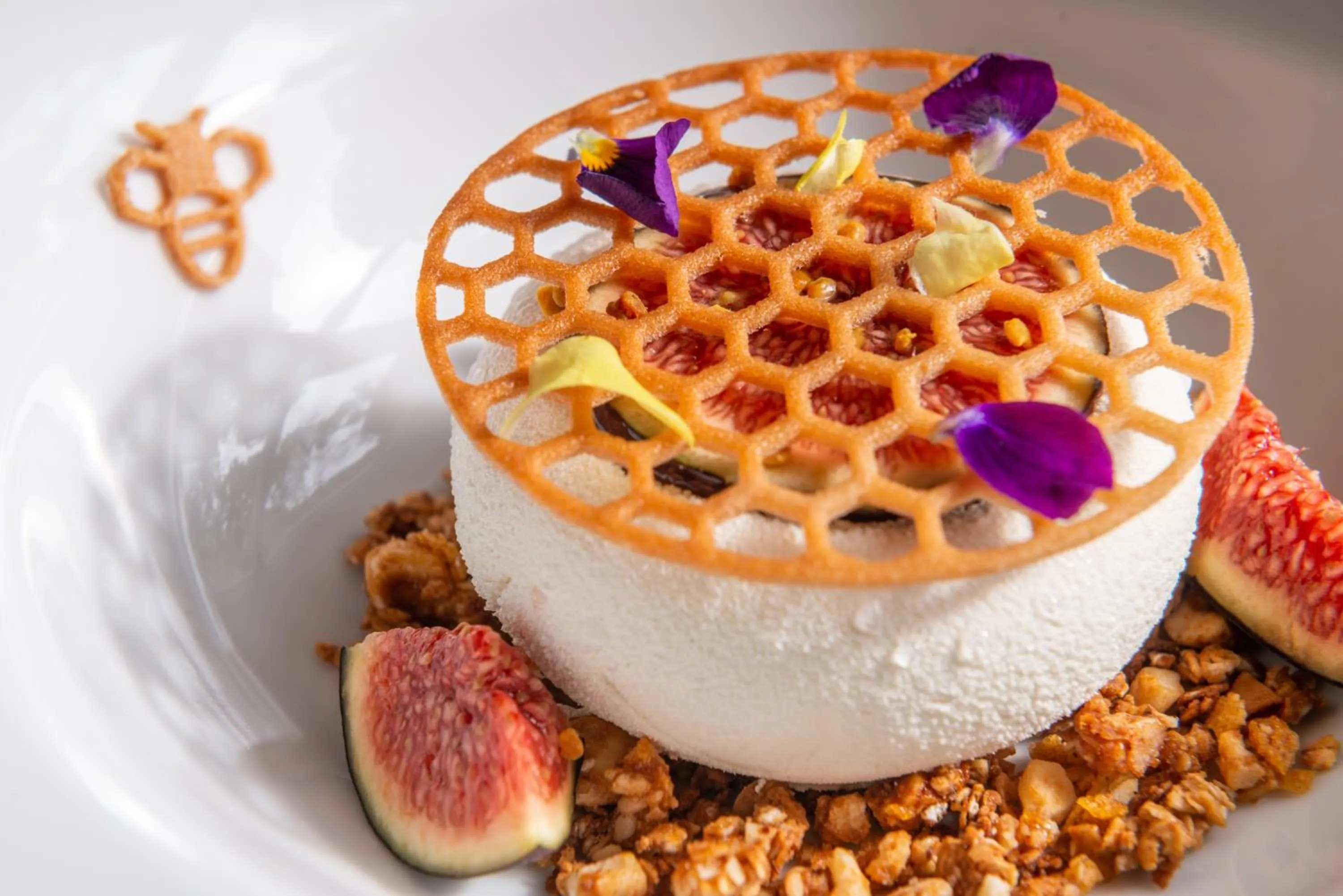 Food and drinks in Hôtel Le Saint Christophe