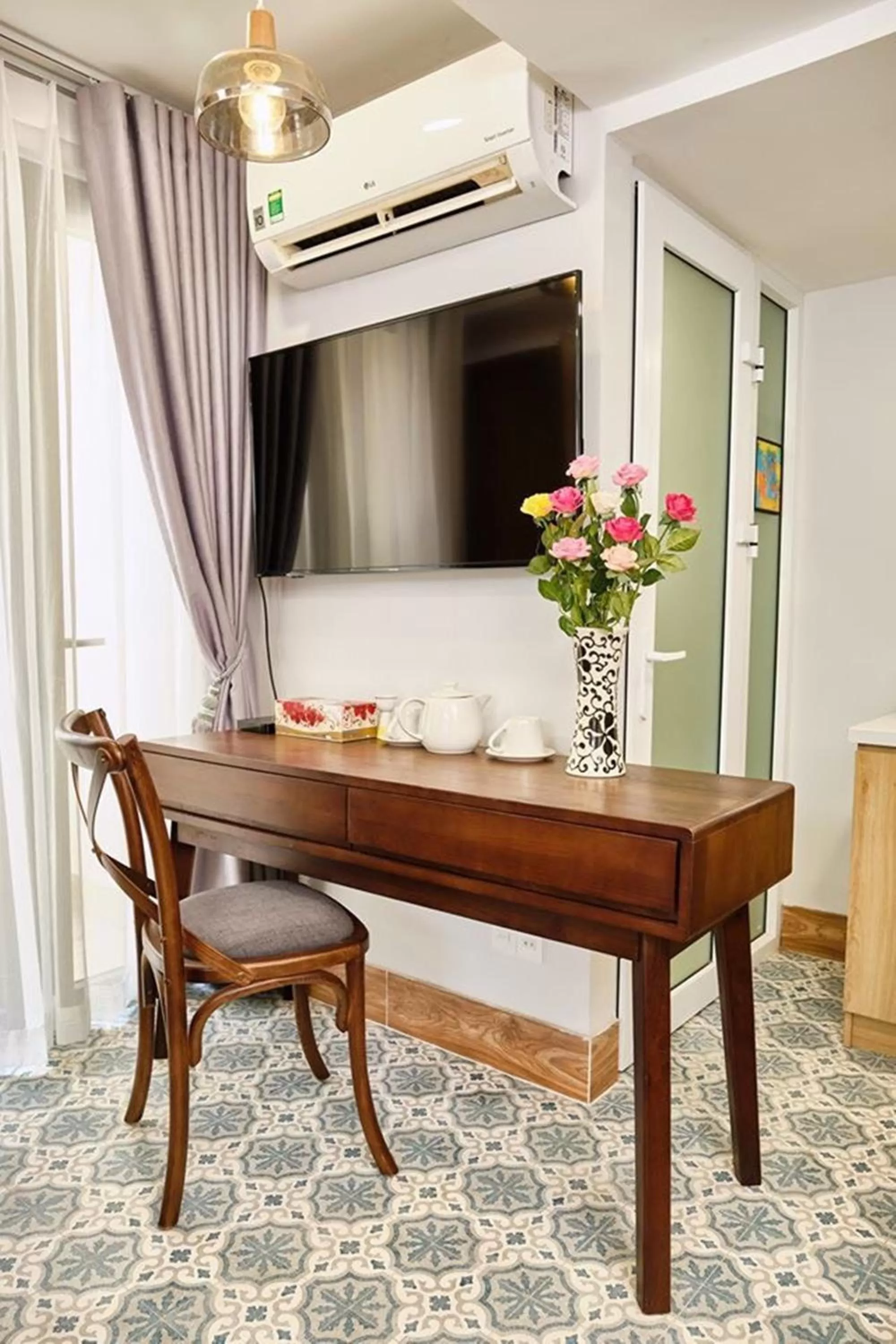 TV and multimedia in Cherry Apartment - Thao Dien Centre