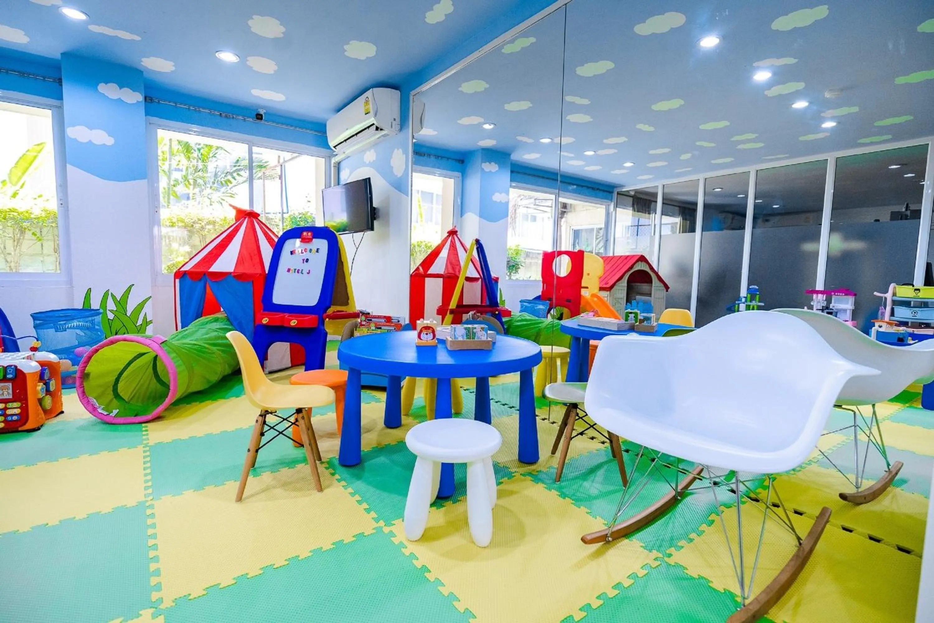 Kids's club in Hotel J Pattaya