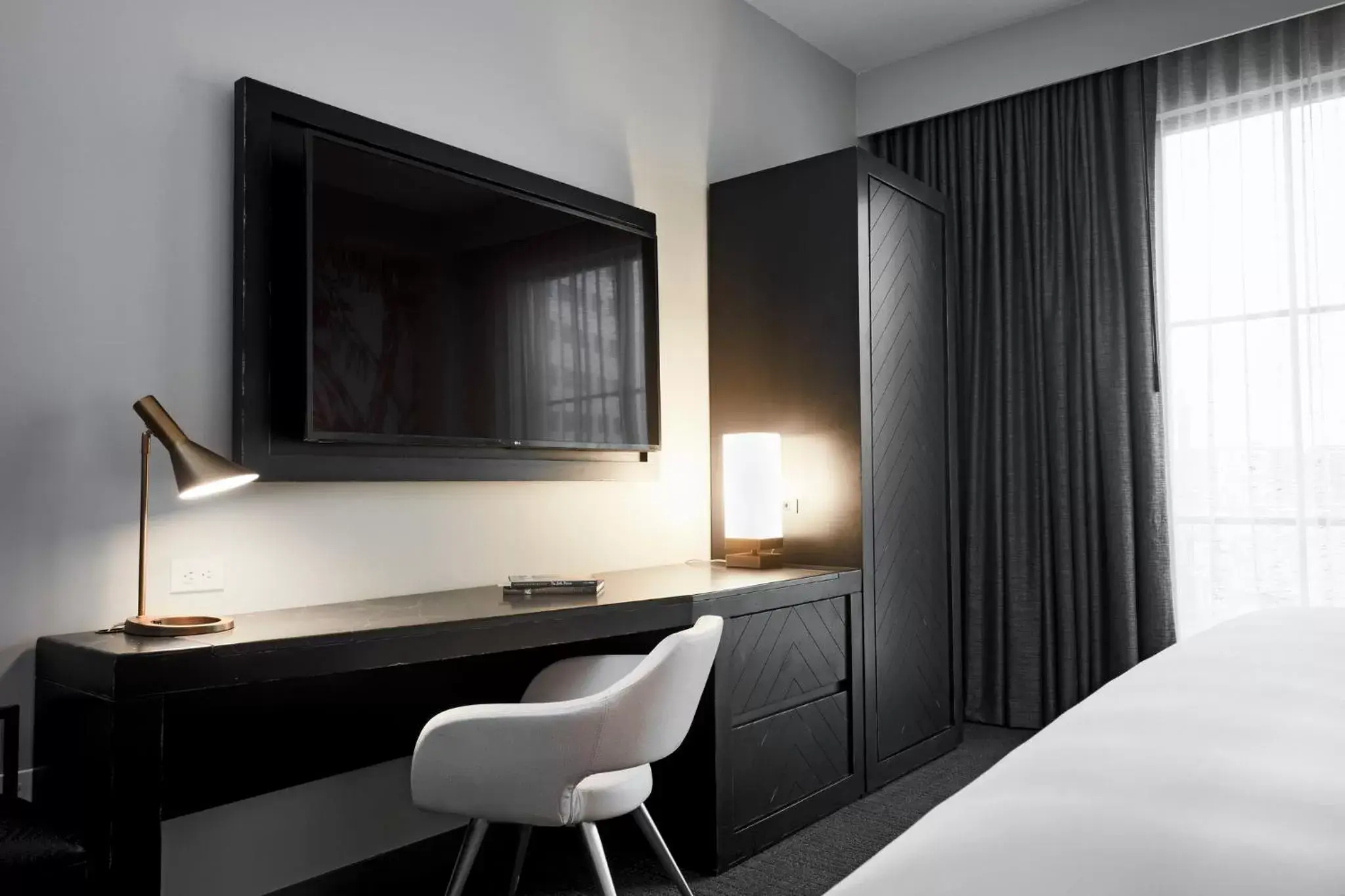 Bedroom, Bathroom in Archer Hotel Tysons