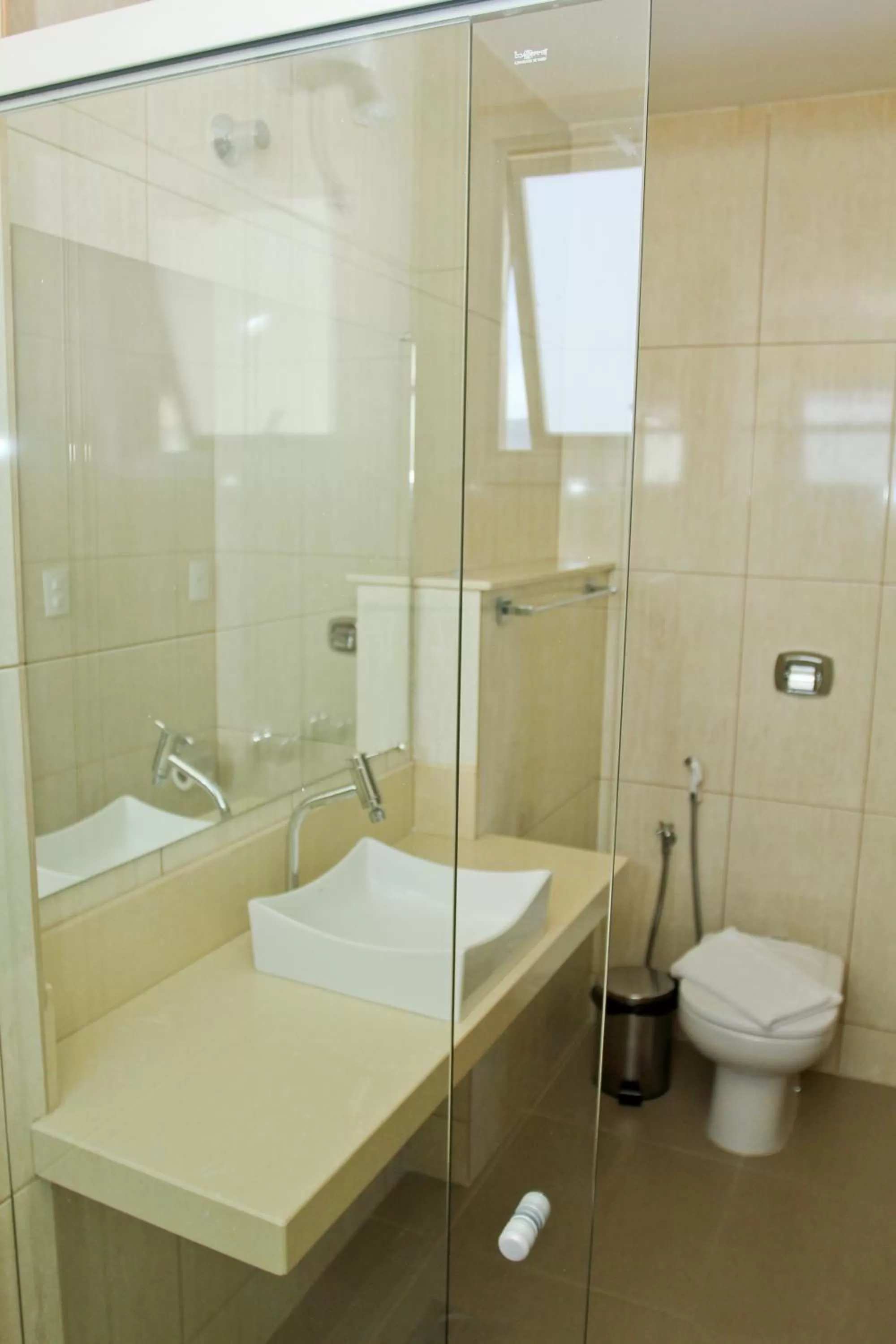 Bathroom in Hotel Raio de Sol