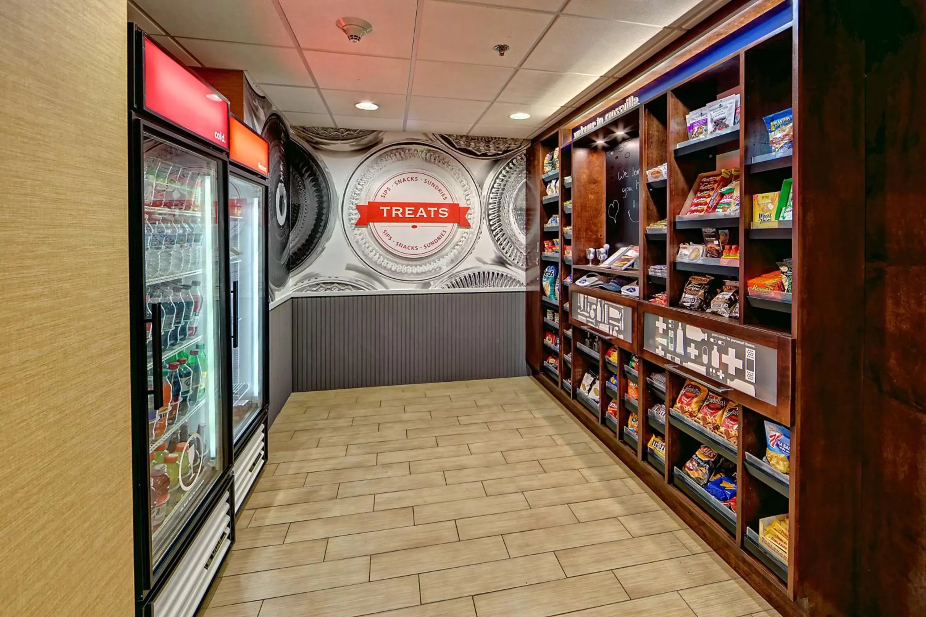 Restaurant/places to eat in Hampton Inn Crossville Restaurant/places to eat in Hampton Inn Crossville