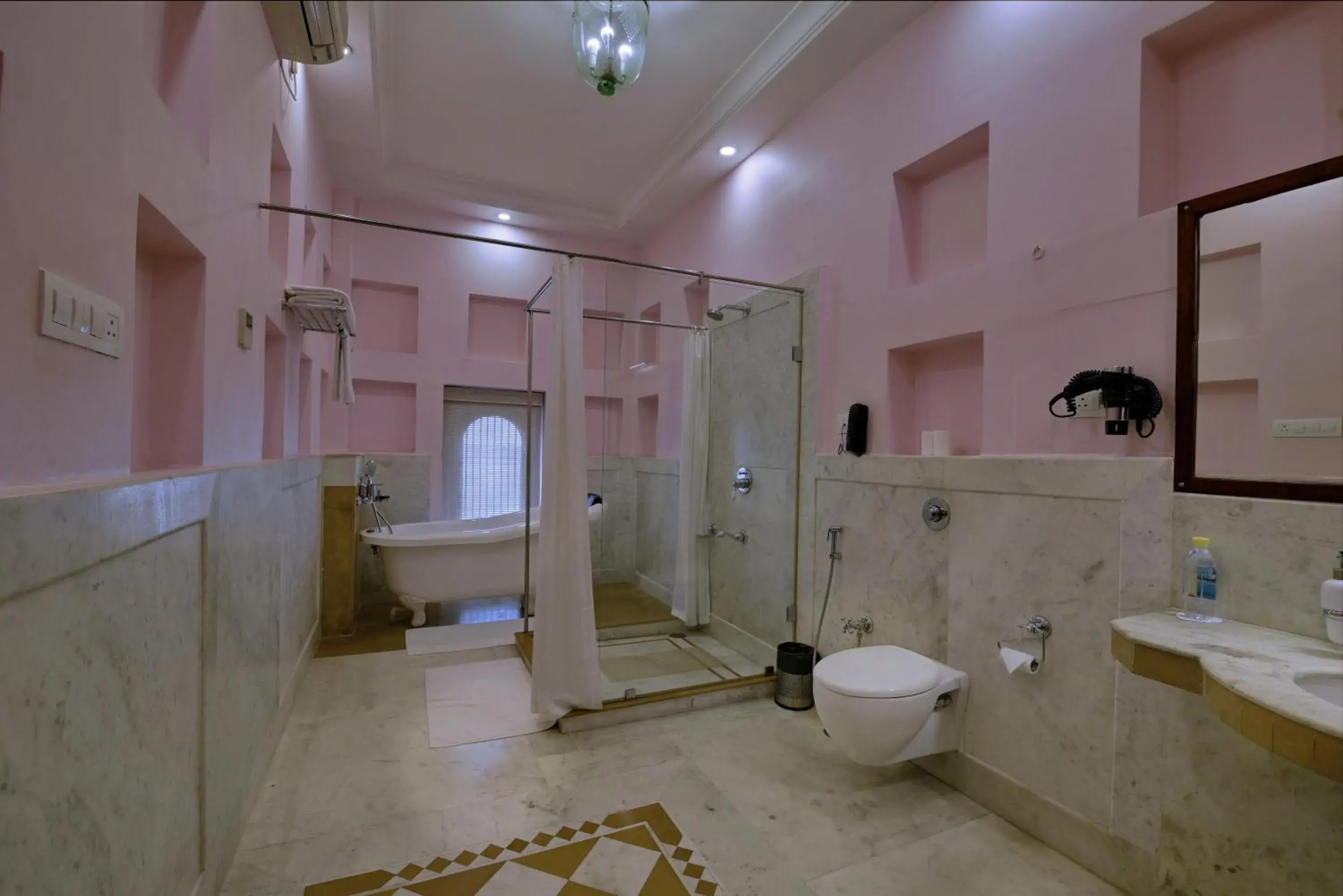 Toilet, Bathroom in BrijRama Palace, Varanasi by the Ganges