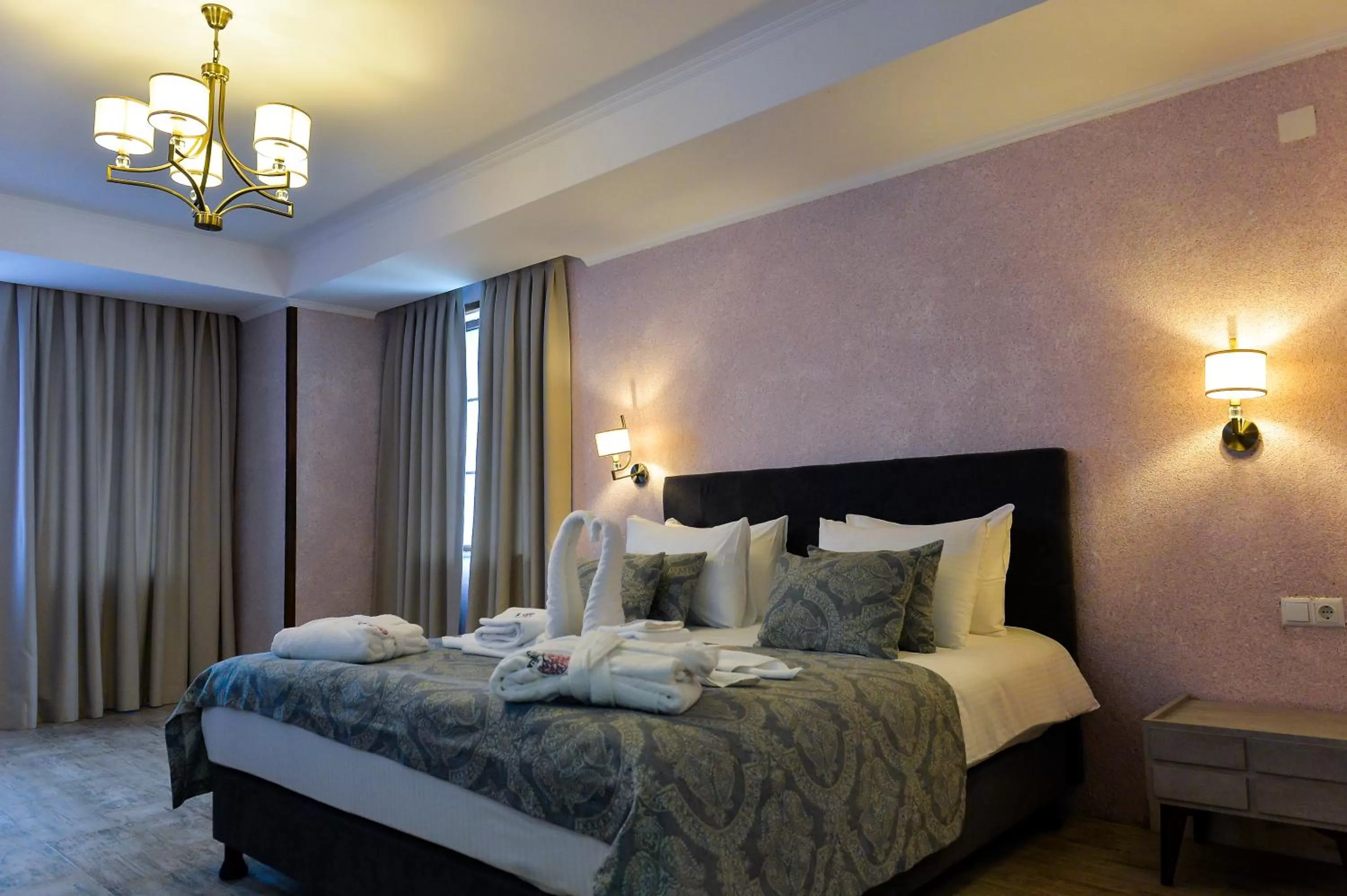 Family Room with Lake View in hotel Magnolia in the city centre