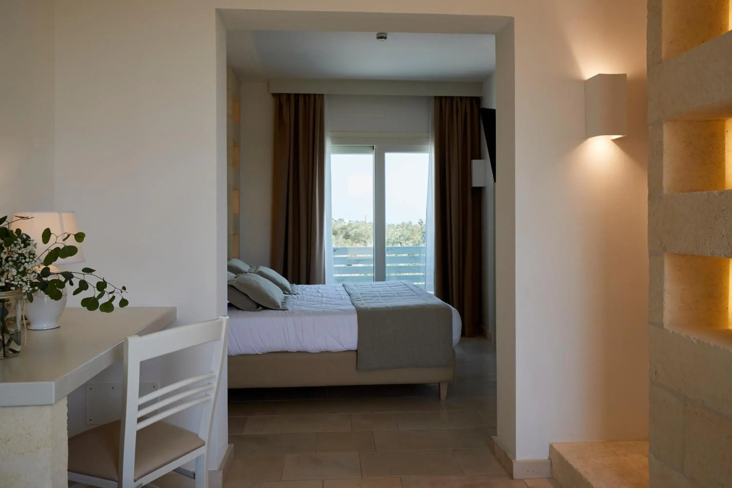 Bedroom, Bed in Montiro' Hotel
