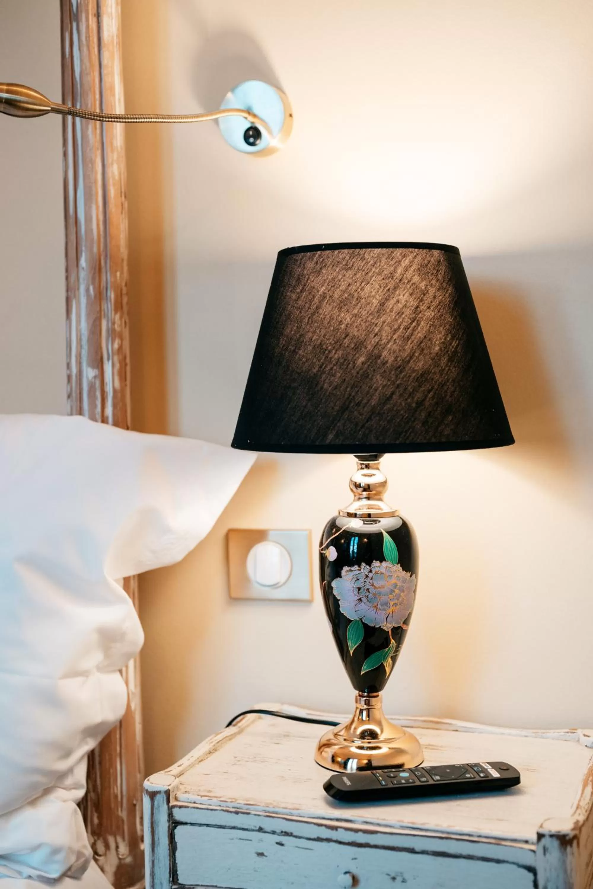 Decorative detail, Bed in Le Clos Violette et Le 11 D'Aglaé - Hôtel de Charme Design de Luxe