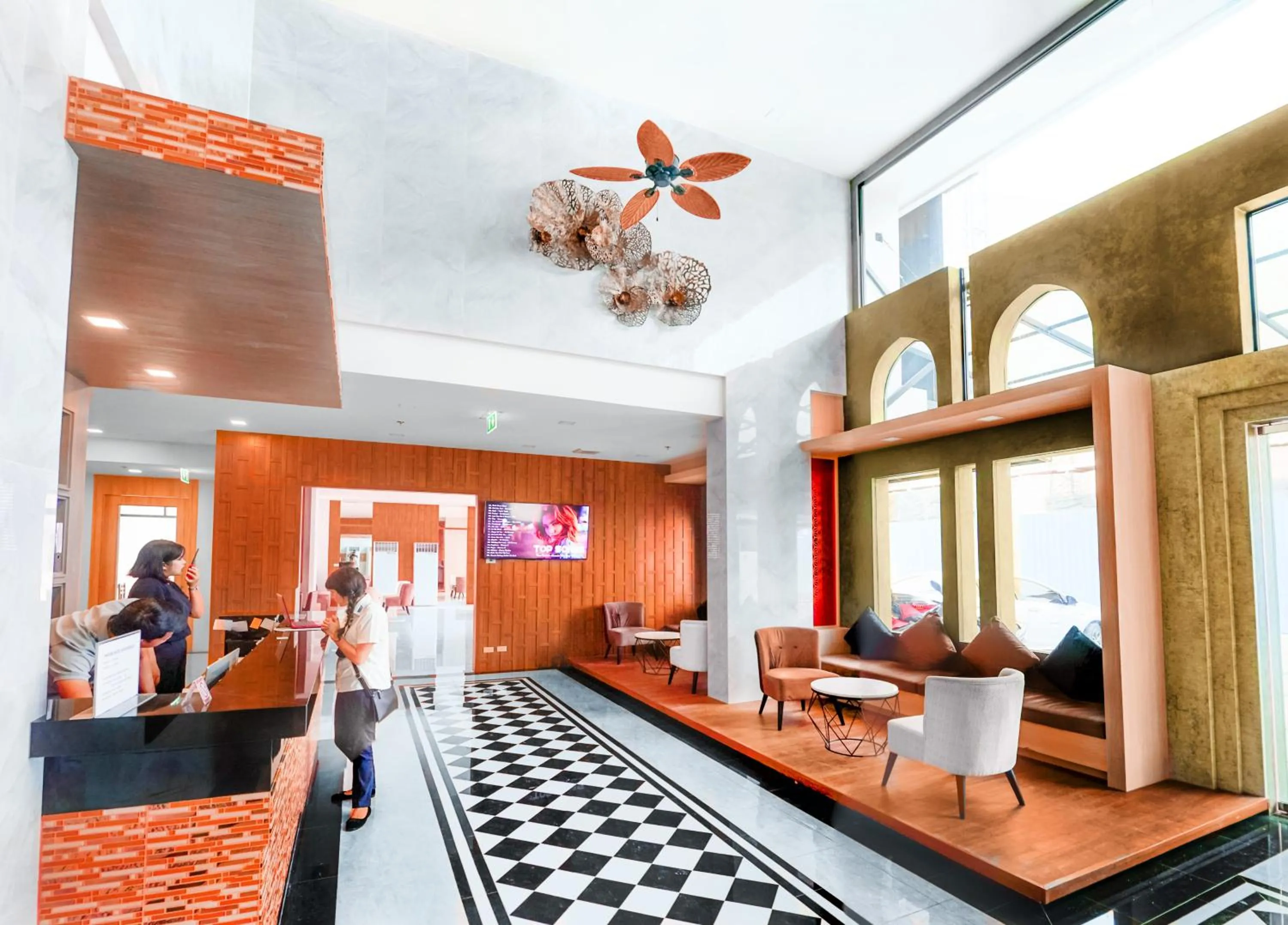 Lobby or reception in Phoenix Hotel Karon Beach