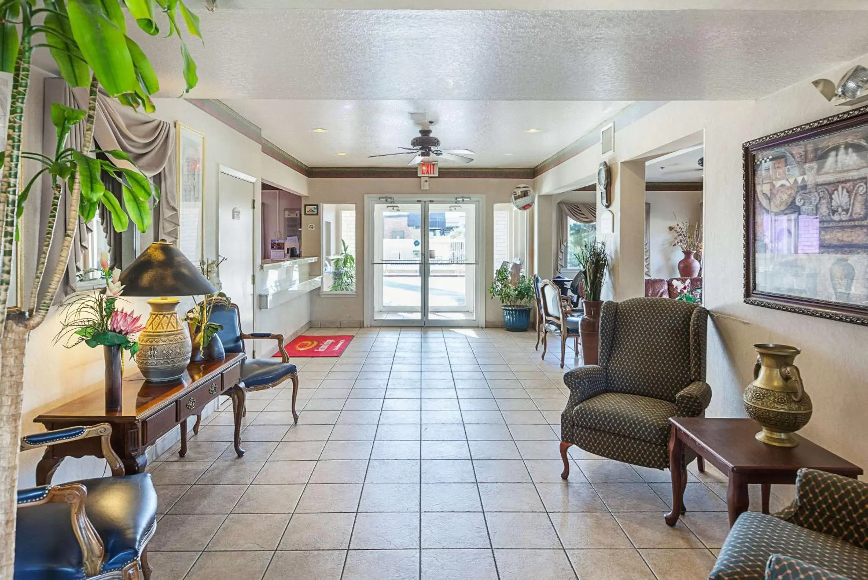 Lobby or reception in Econo Lodge Downtown South