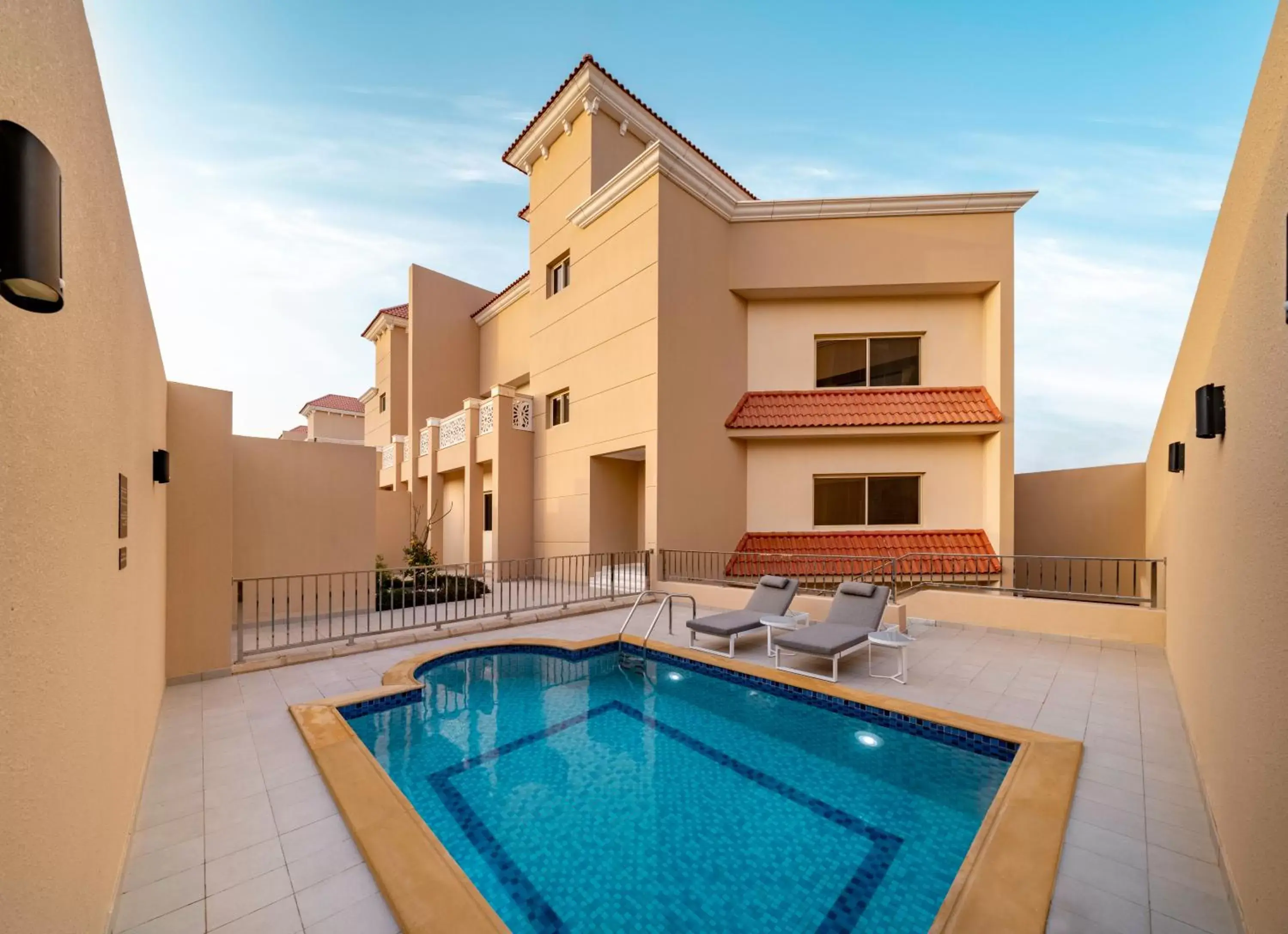 Swimming Pool in Radisson Hotel Riyadh Airport