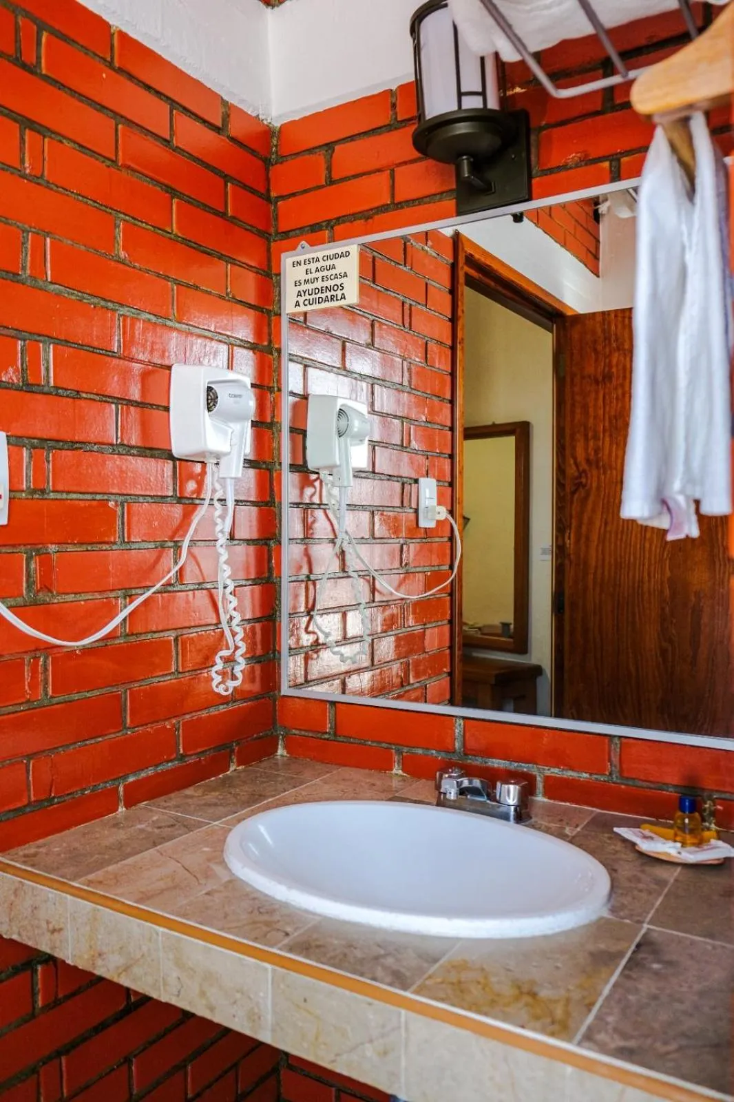 Bathroom in Hotel Posada el Cid