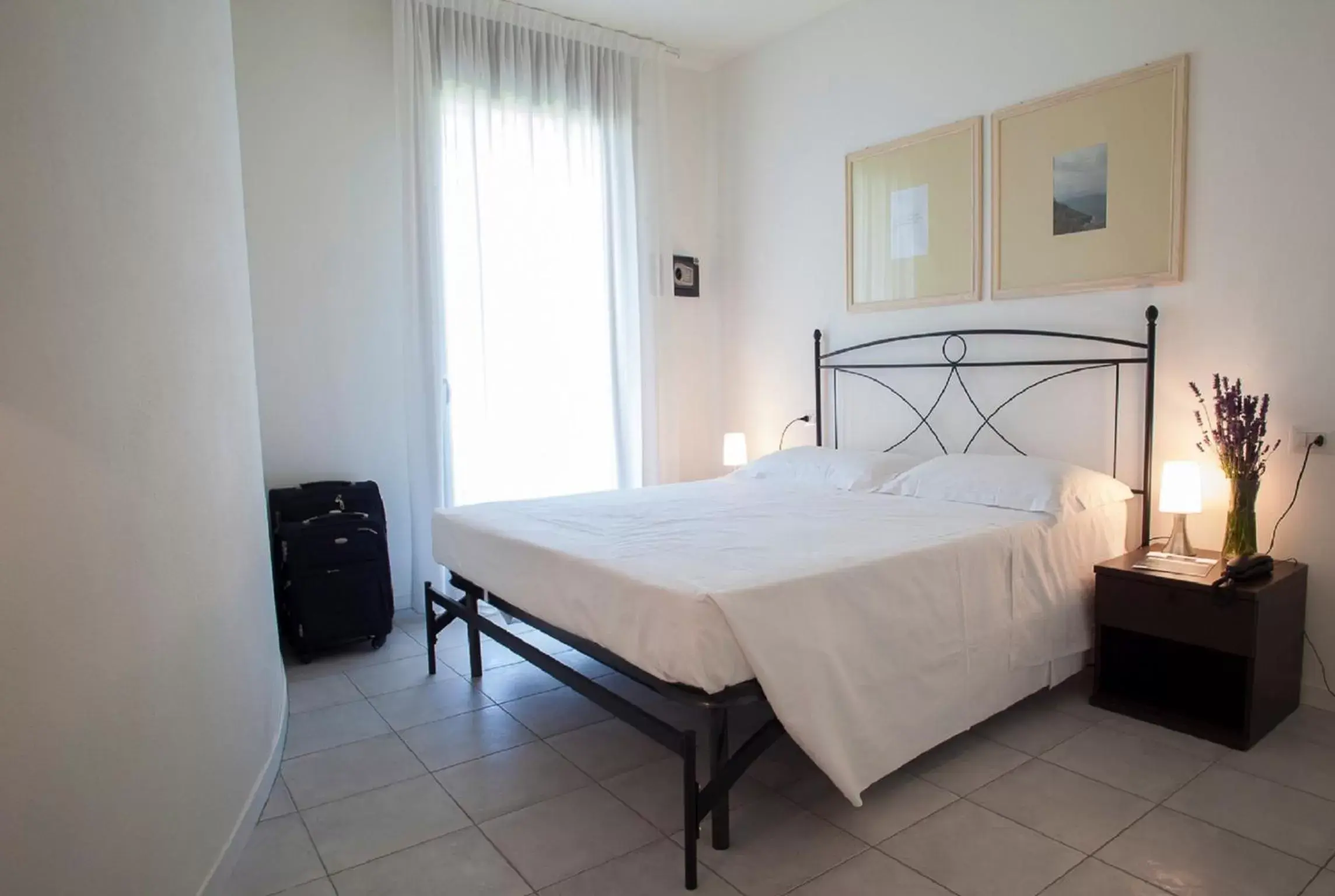 Bedroom, Bed in Chianti Village Morrocco