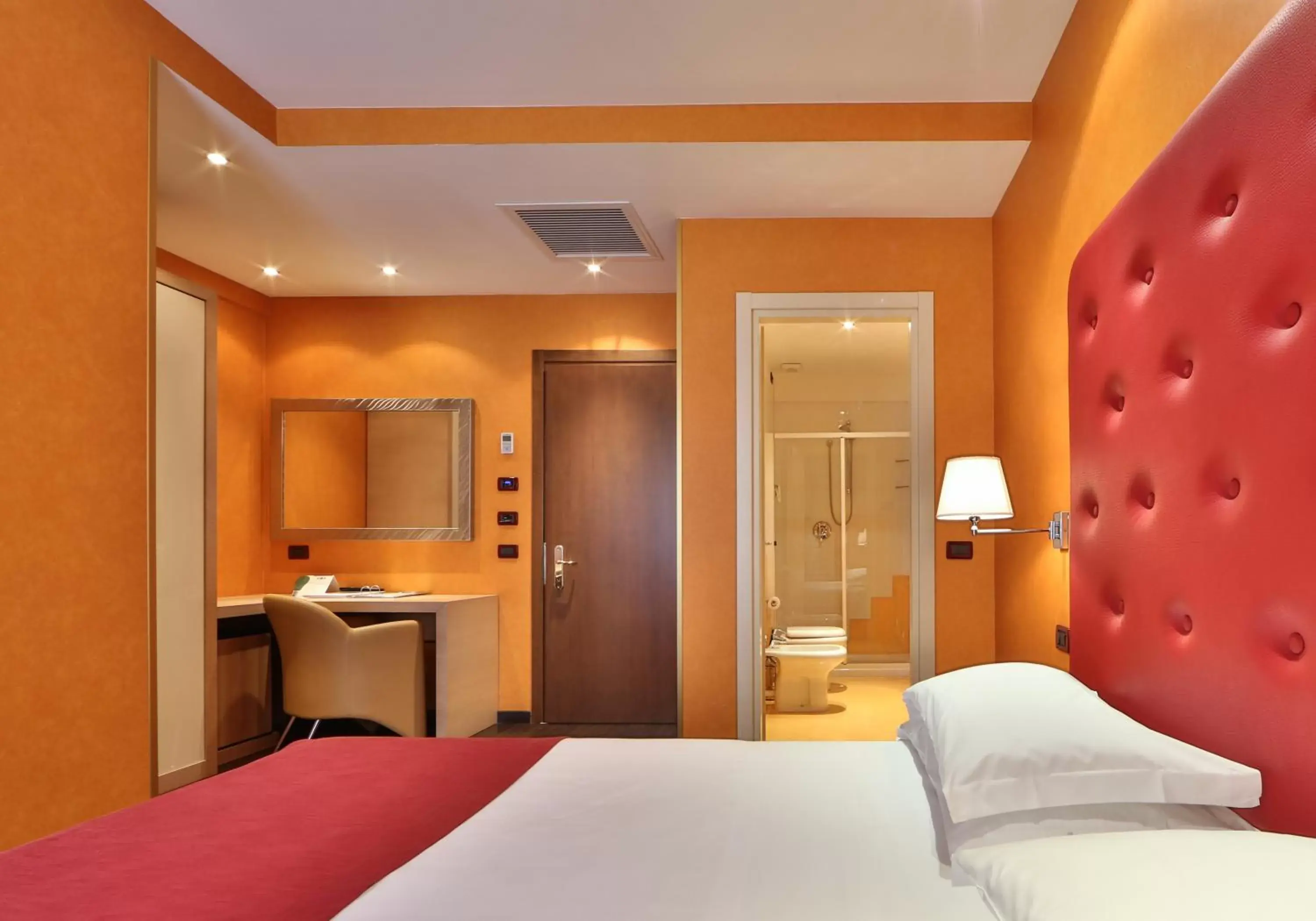 Bedroom, Bed in Best Western Hotel Piemontese