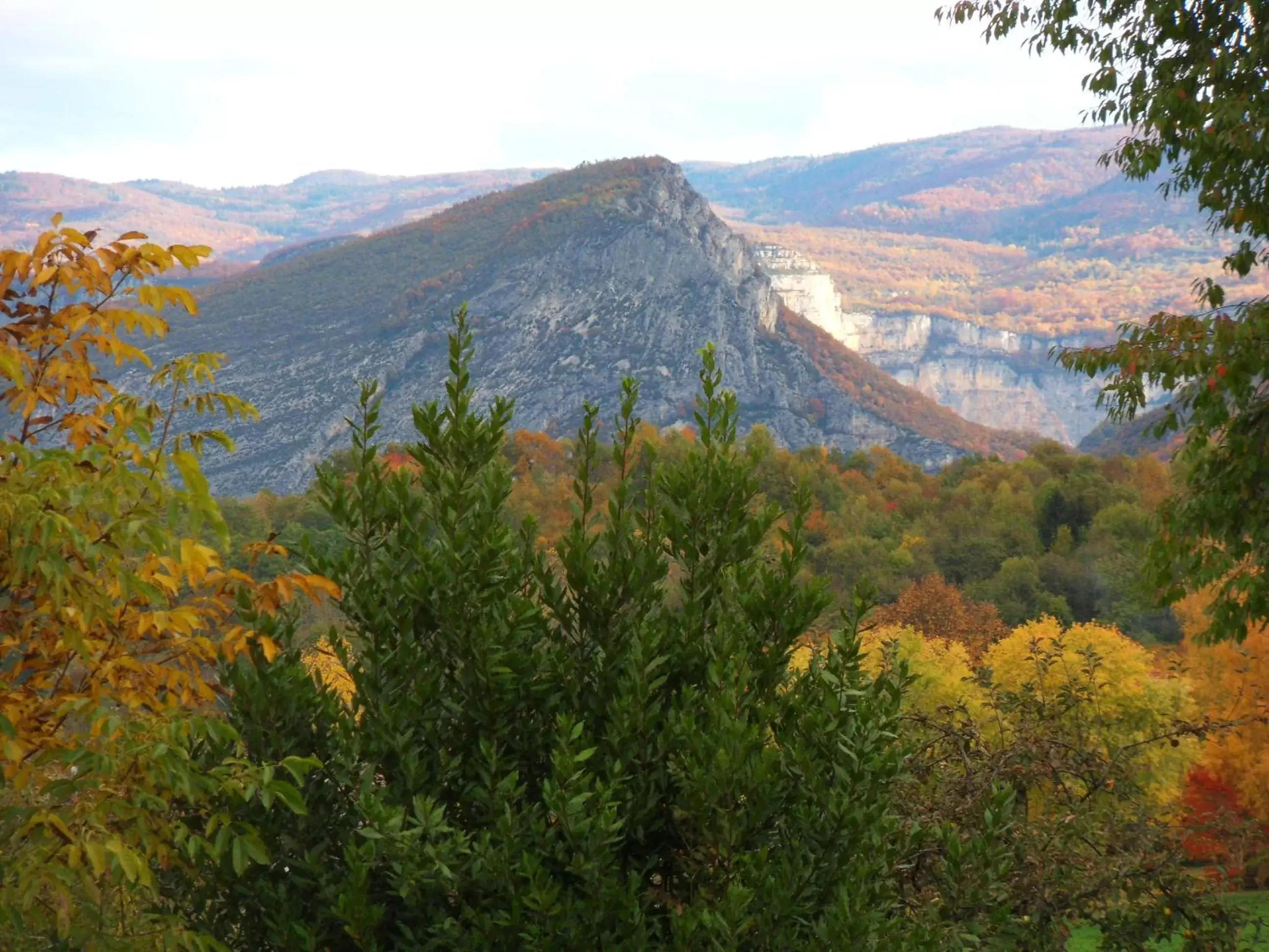 Mountain view, Natural Landscape in L'Estapade des Tourelons