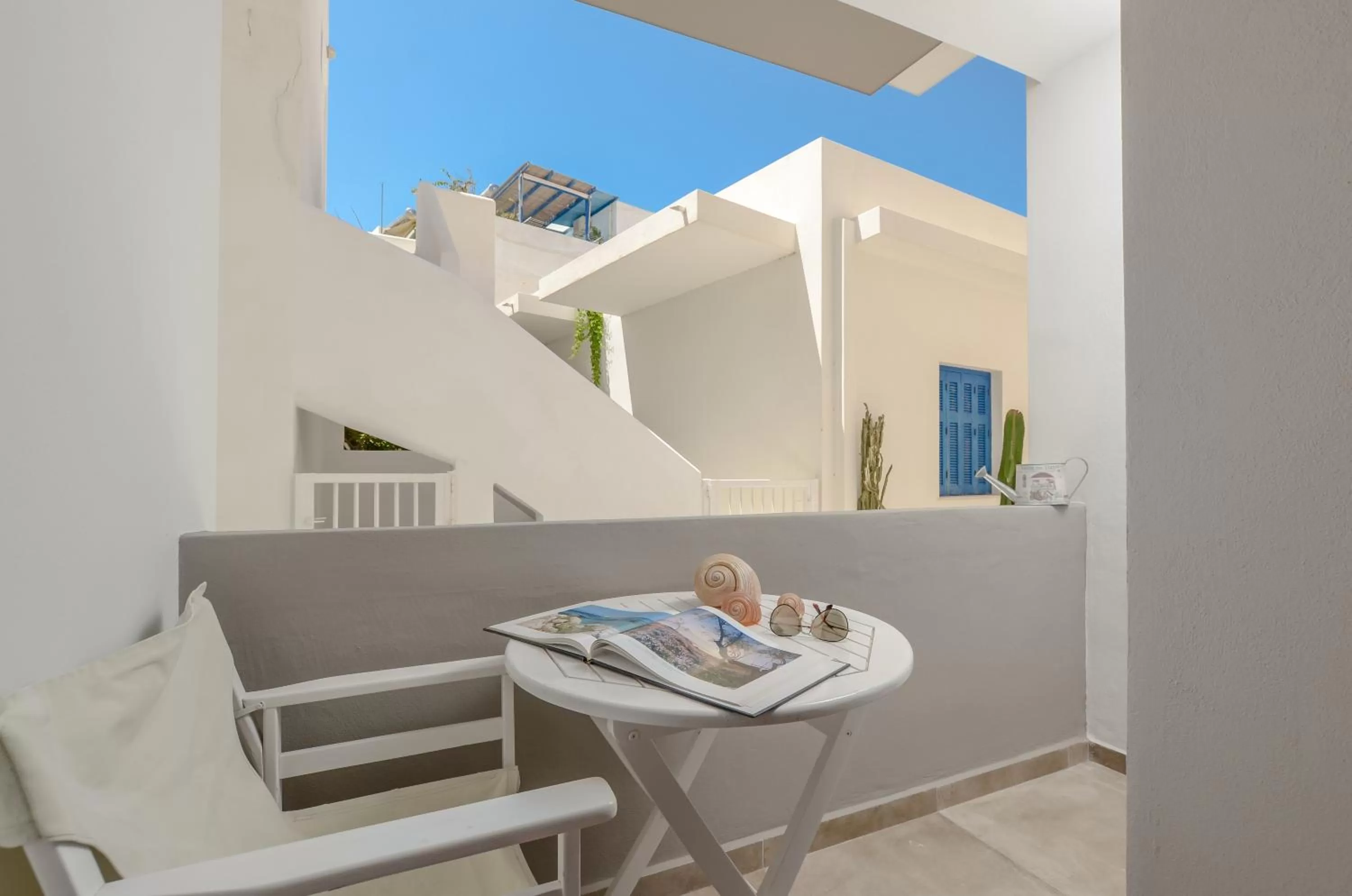 Panormos Hotel and Studios