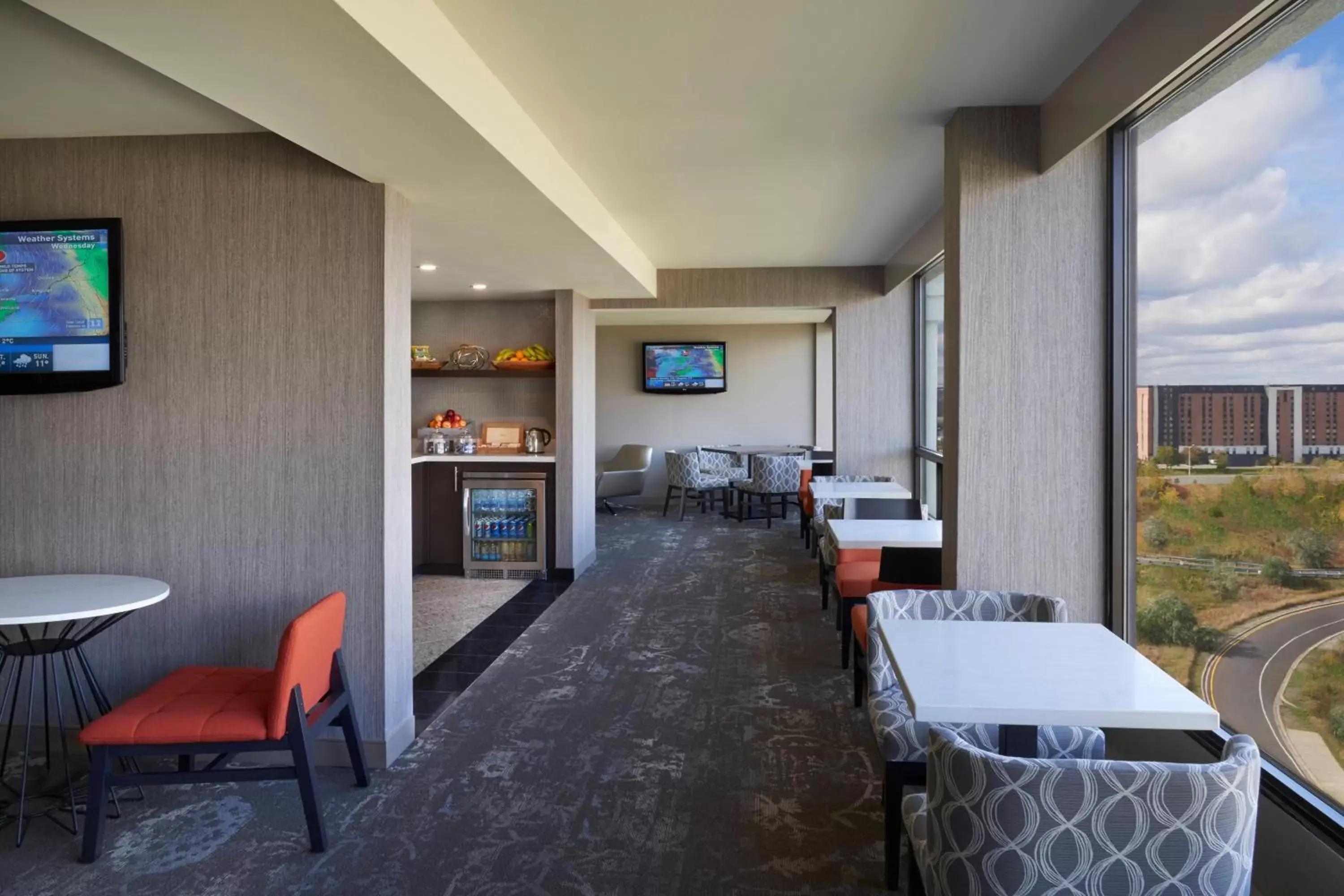 Restaurant/Places to Eat in Delta Hotels by Marriott Toronto Airport & Conference Centre