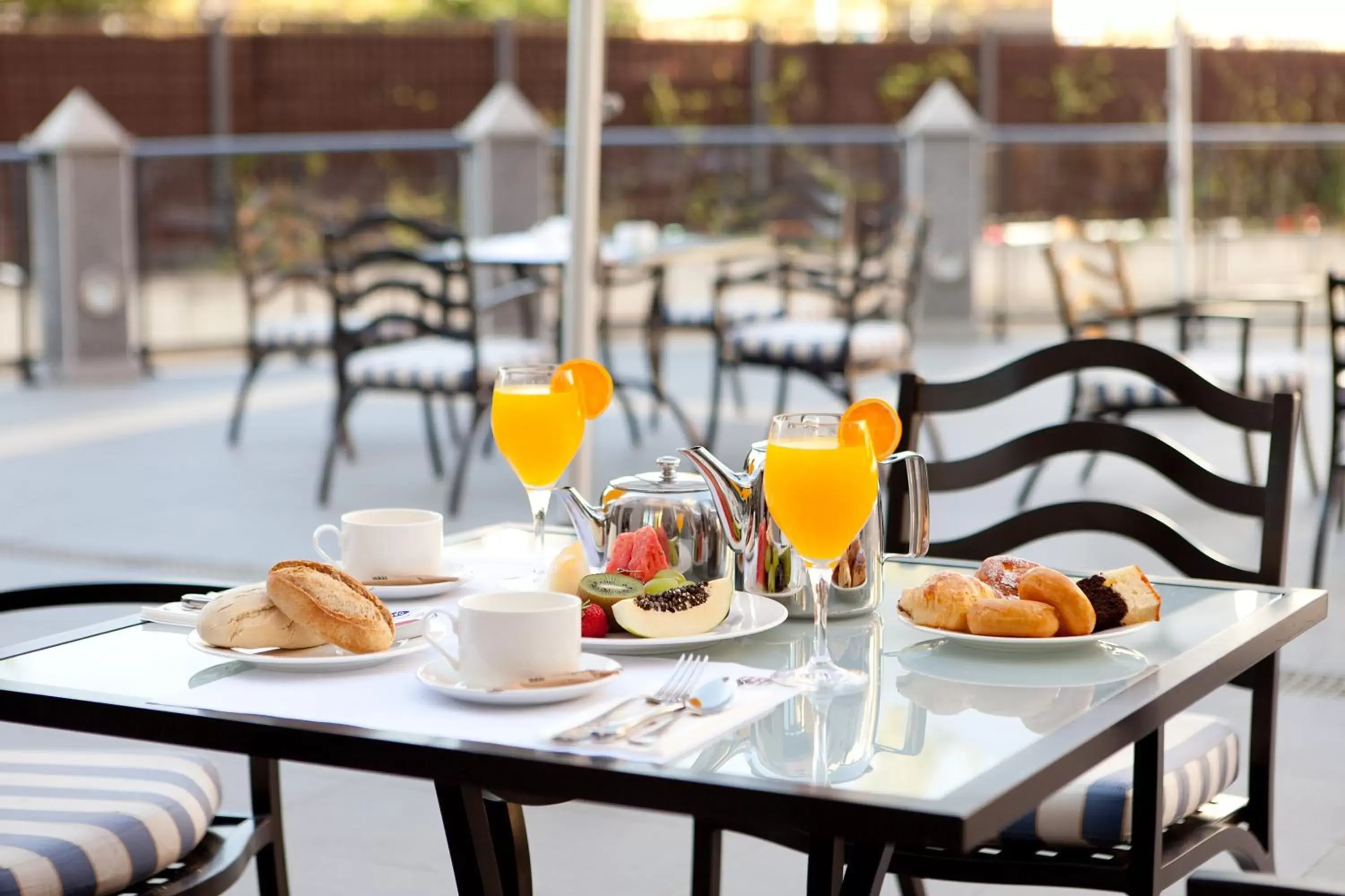 Food in Hotel Badajoz Center