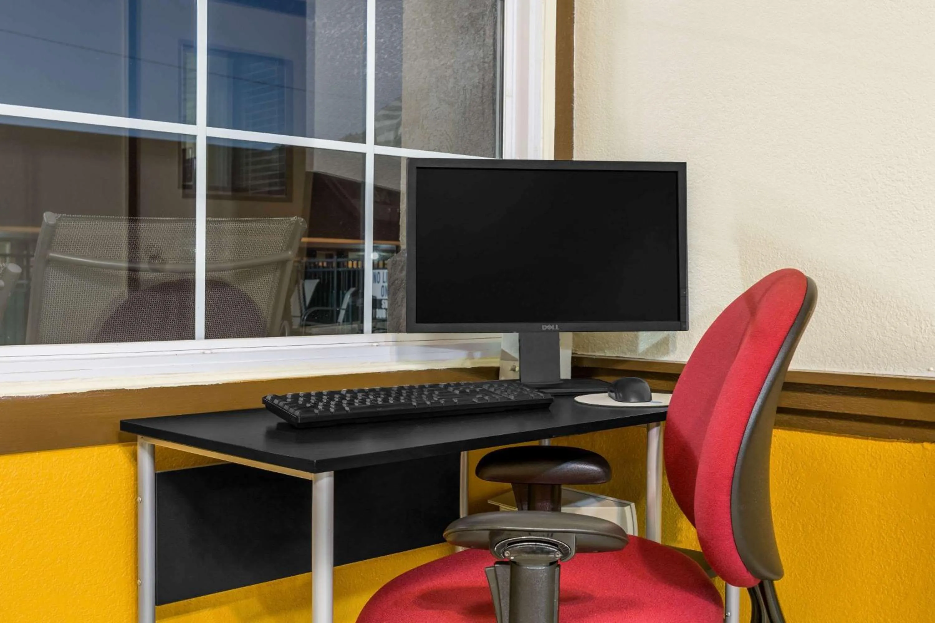 On site in Super 8 by Wyndham Santee