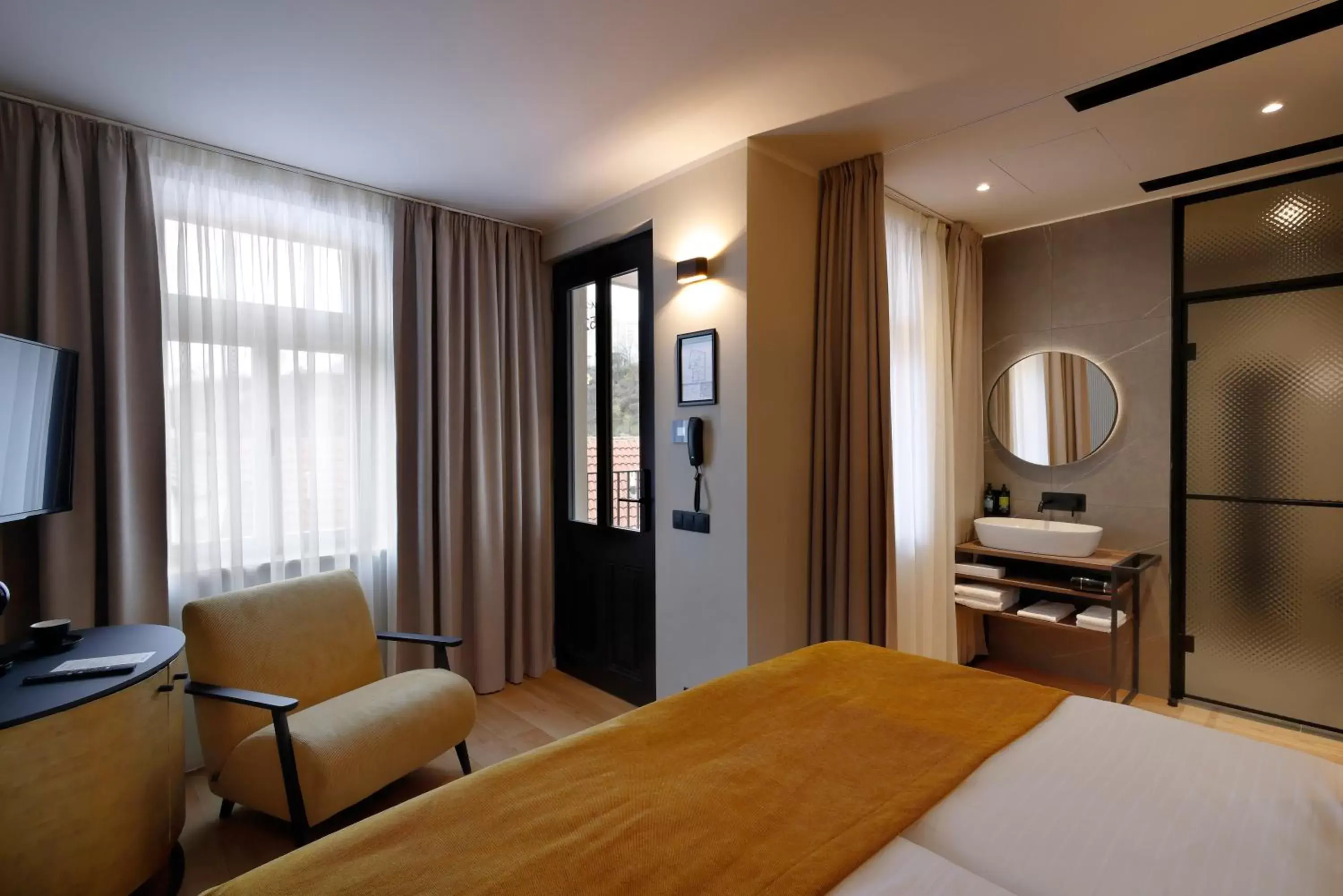 Bedroom, Bed in Hotel Prokop Square