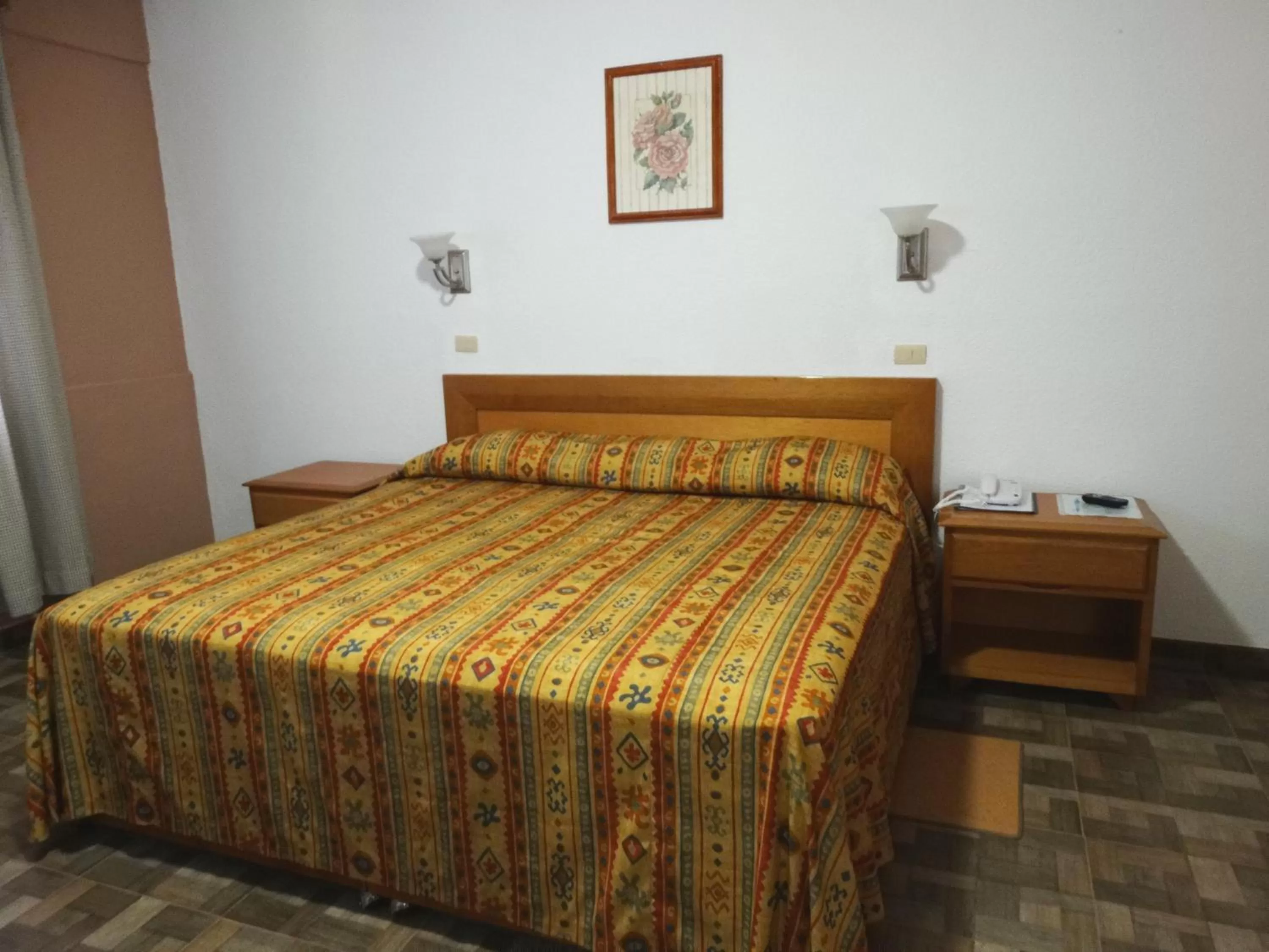 Bed in Hotel Astromundo