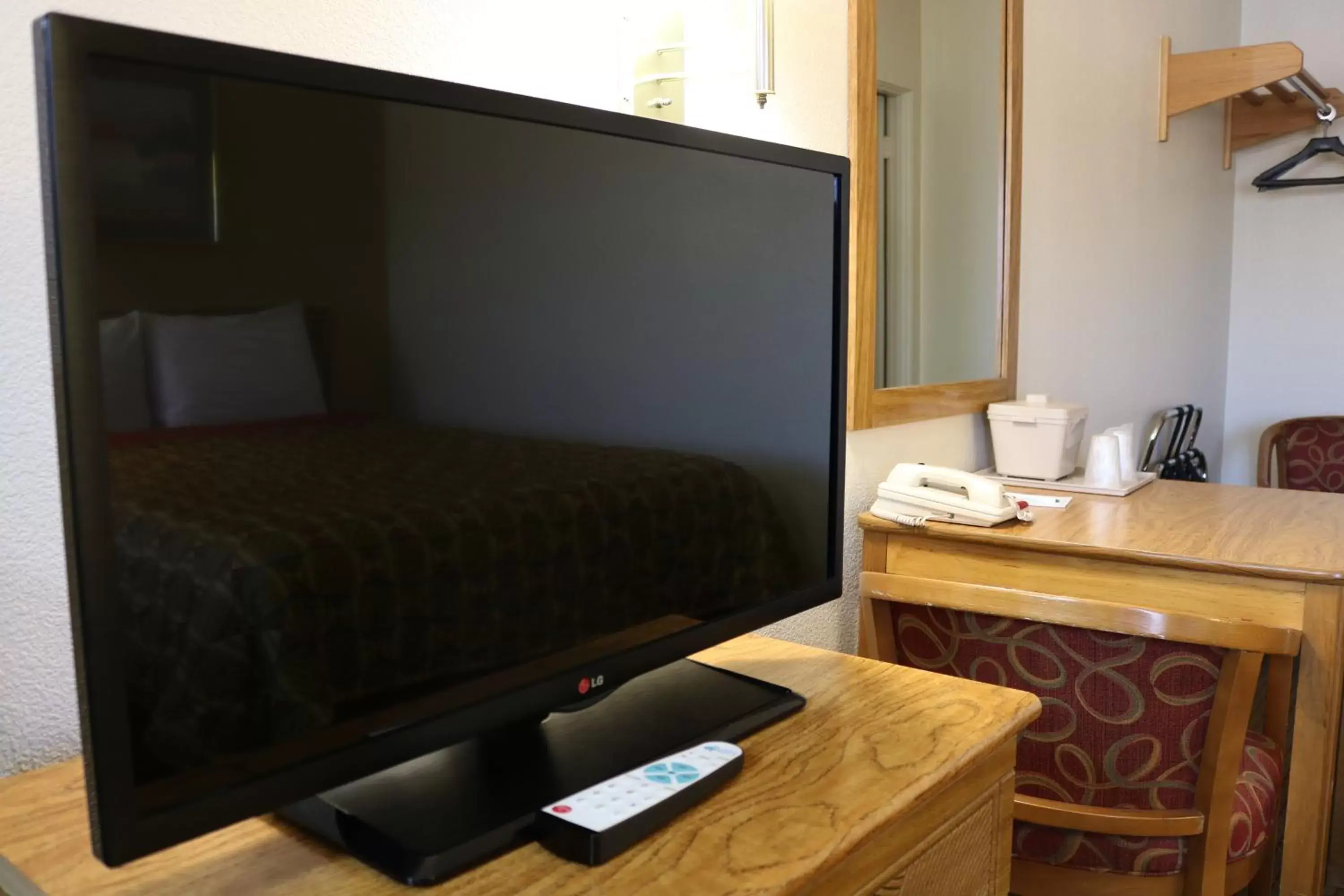TV and multimedia, Bed in Highland Country Inn Flagstaff
