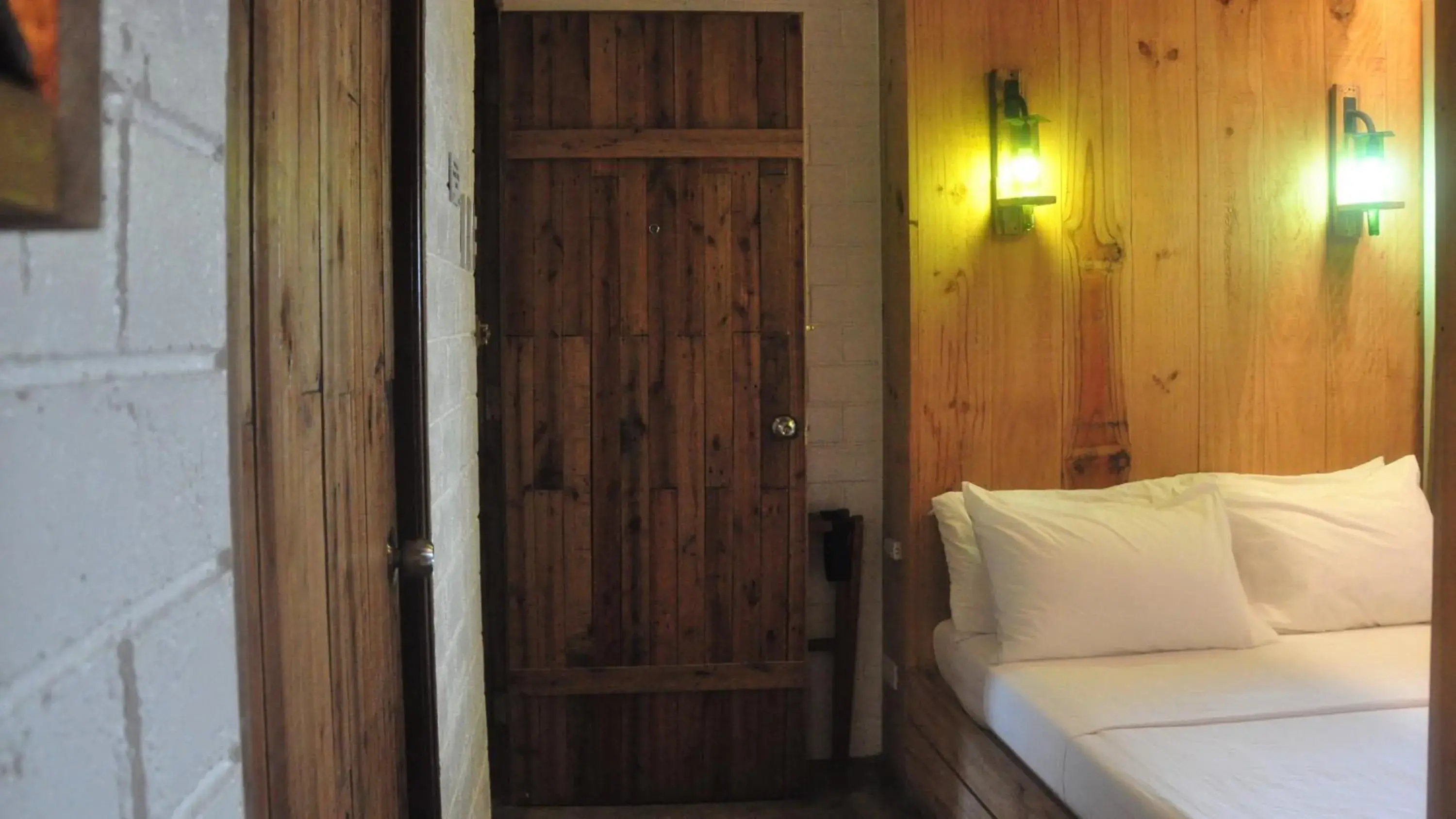 Bed in Cabins by Eco Hotel Tagaytay